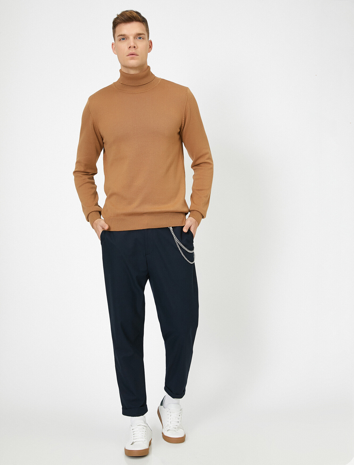   Boğazlı Triko Kazak