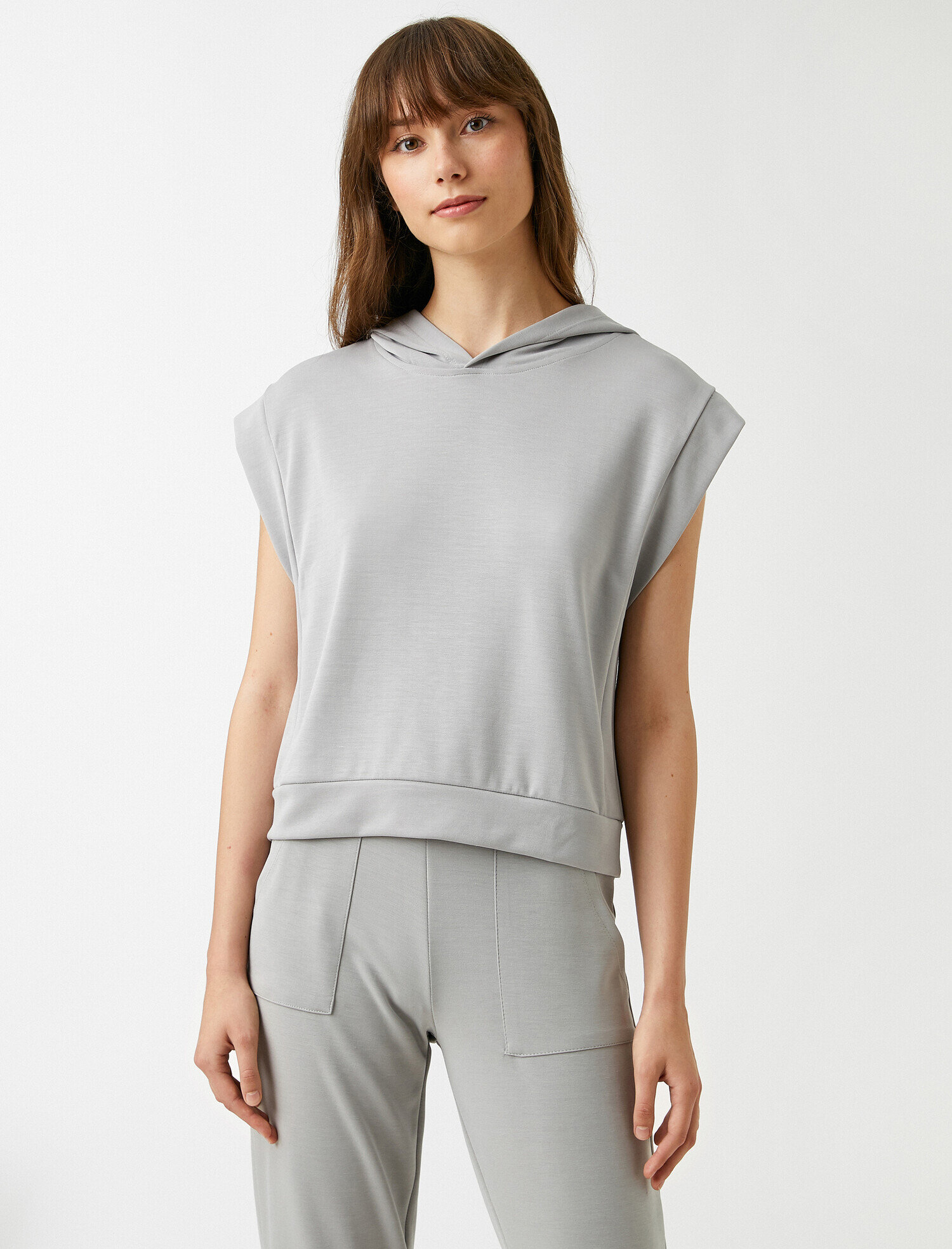   Kolsuz Kapüşonlu Sweatshirt