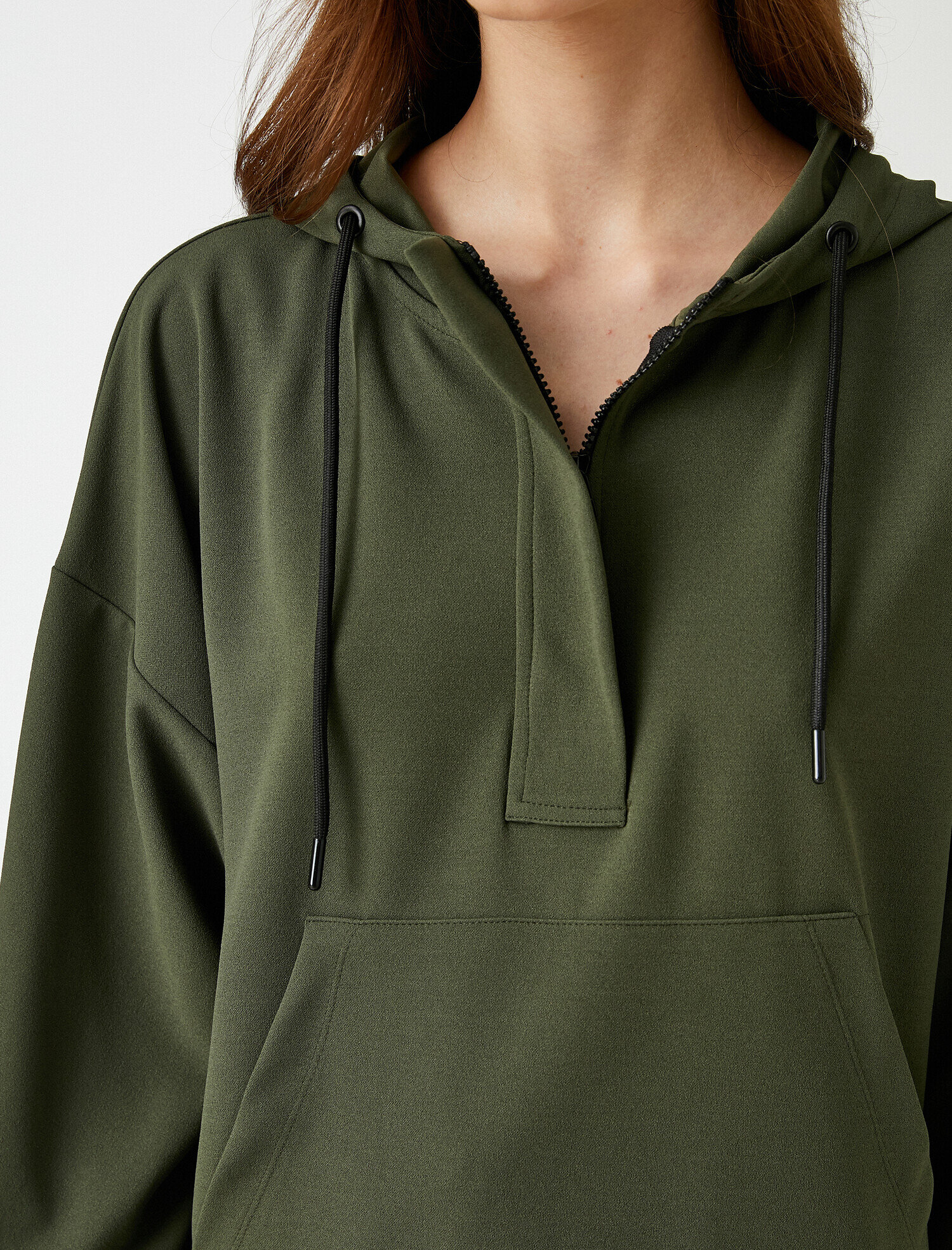   Yakası Fermuarlı Sweatshirt Kanguru Cepli