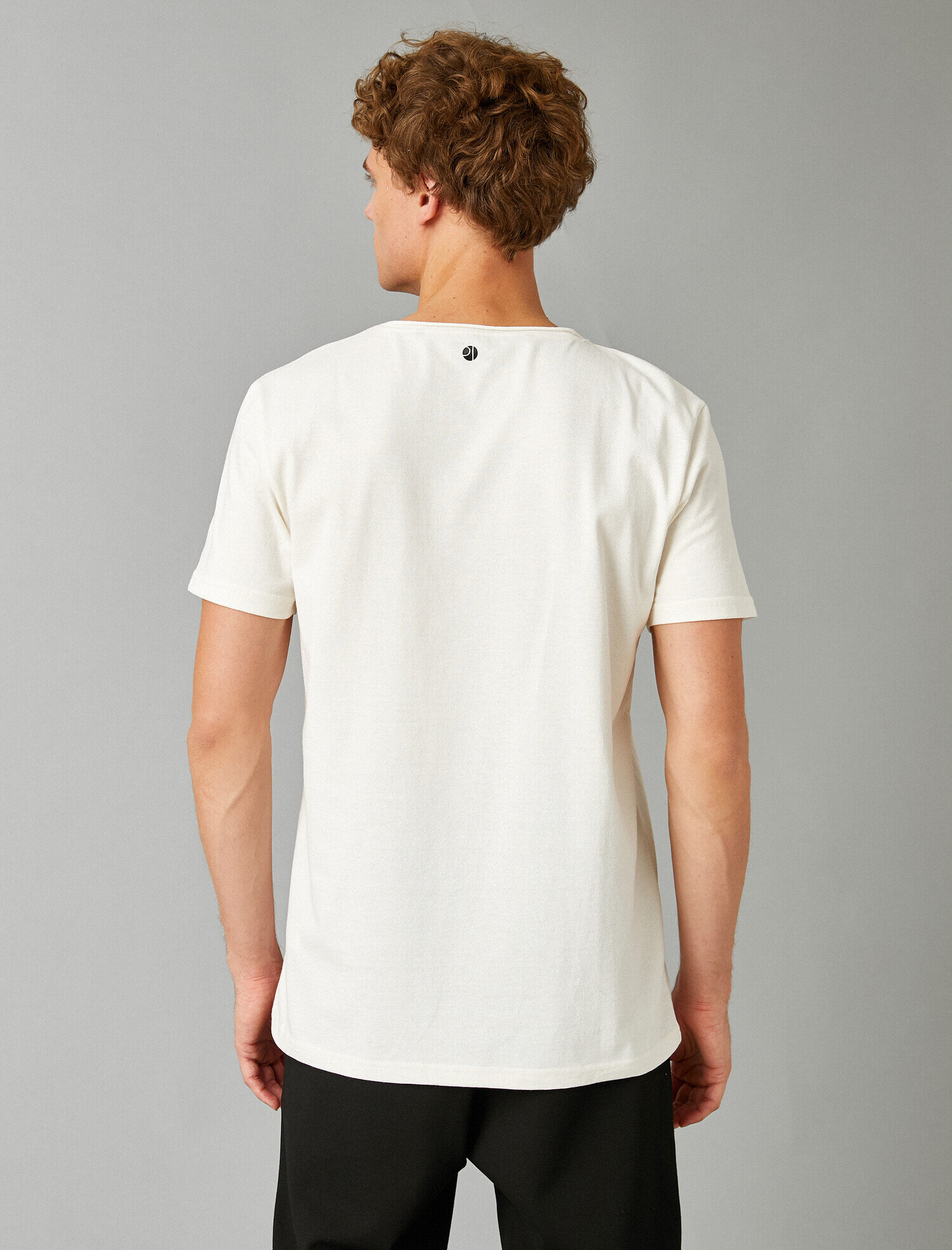   Cep Detaylı Tişört Spor