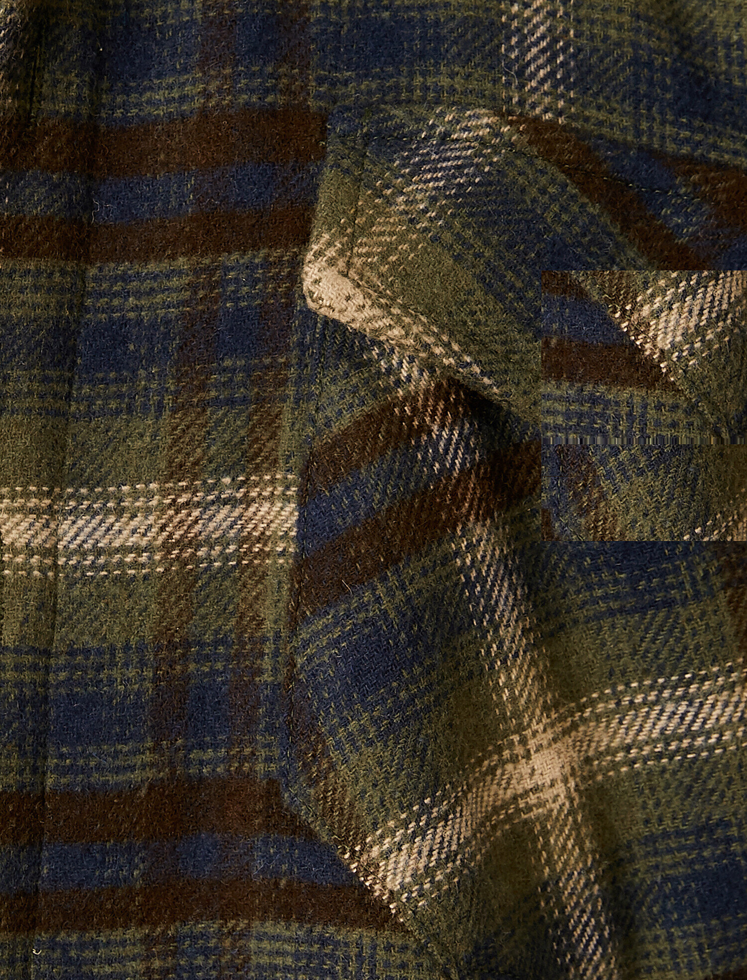 Yakası Suni Kürklü Ekose Mont