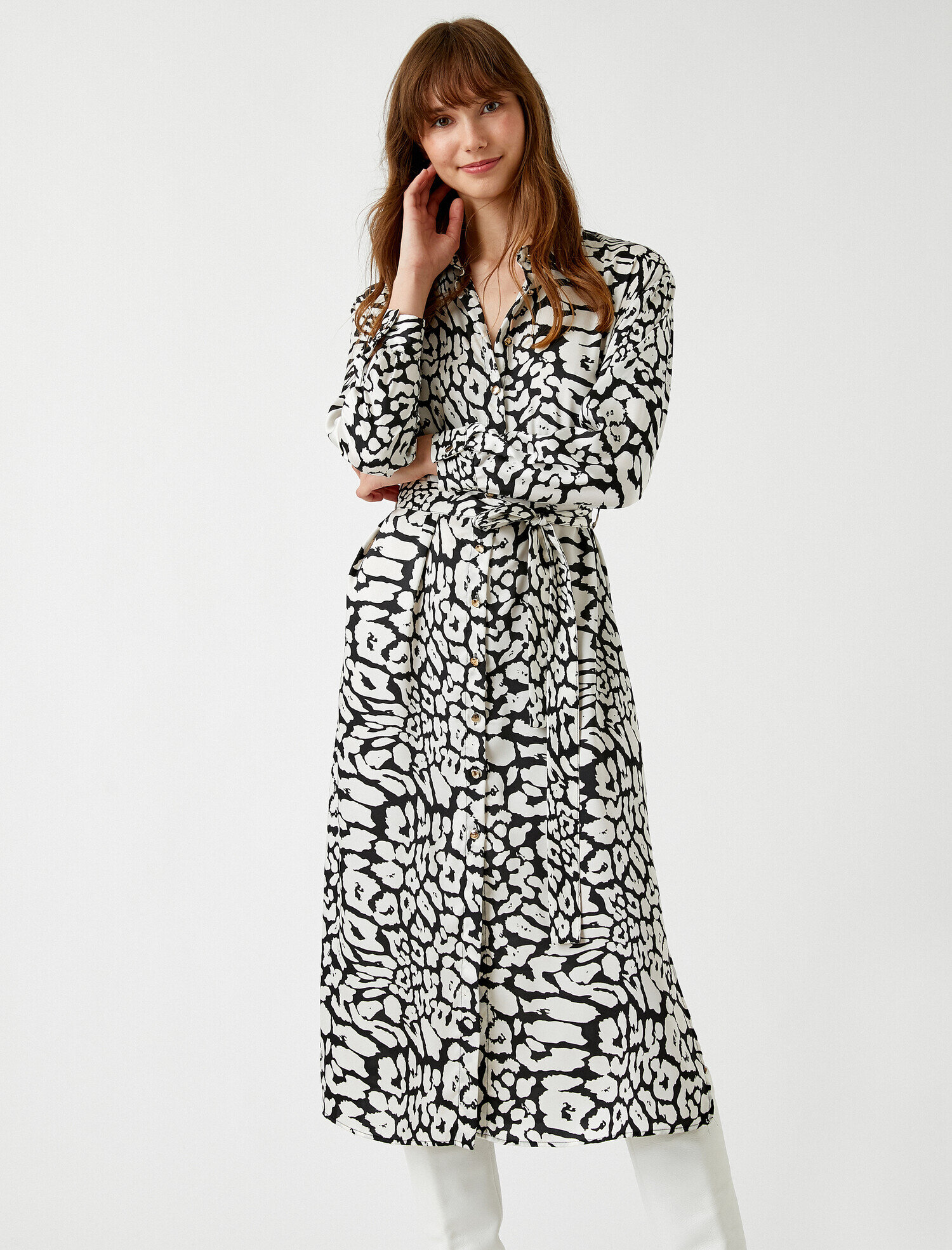   Beli Kuşaklı Gömlek Elbise Desenli Midi