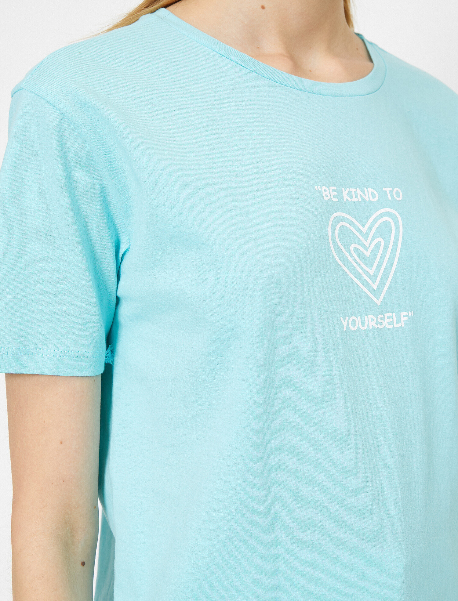   Bisiklet Yaka Baskılı Kısa Kol Tişört