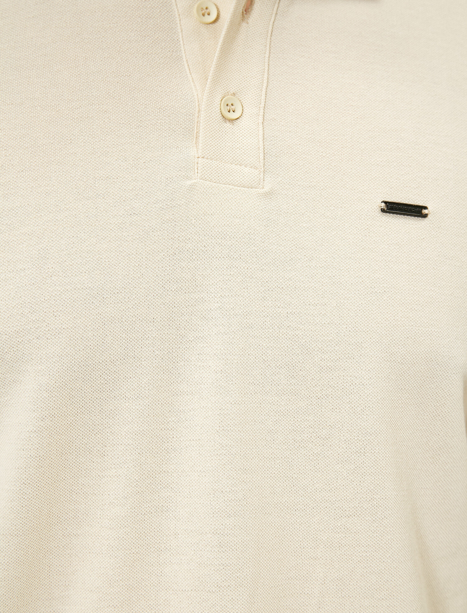 Koton Polo Yaka Metal Logo Detaylı Slim Fit Tişört. 6