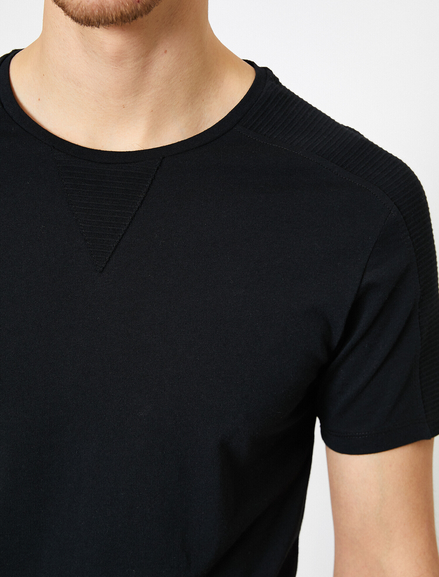 Bisiklet Yaka Tişört