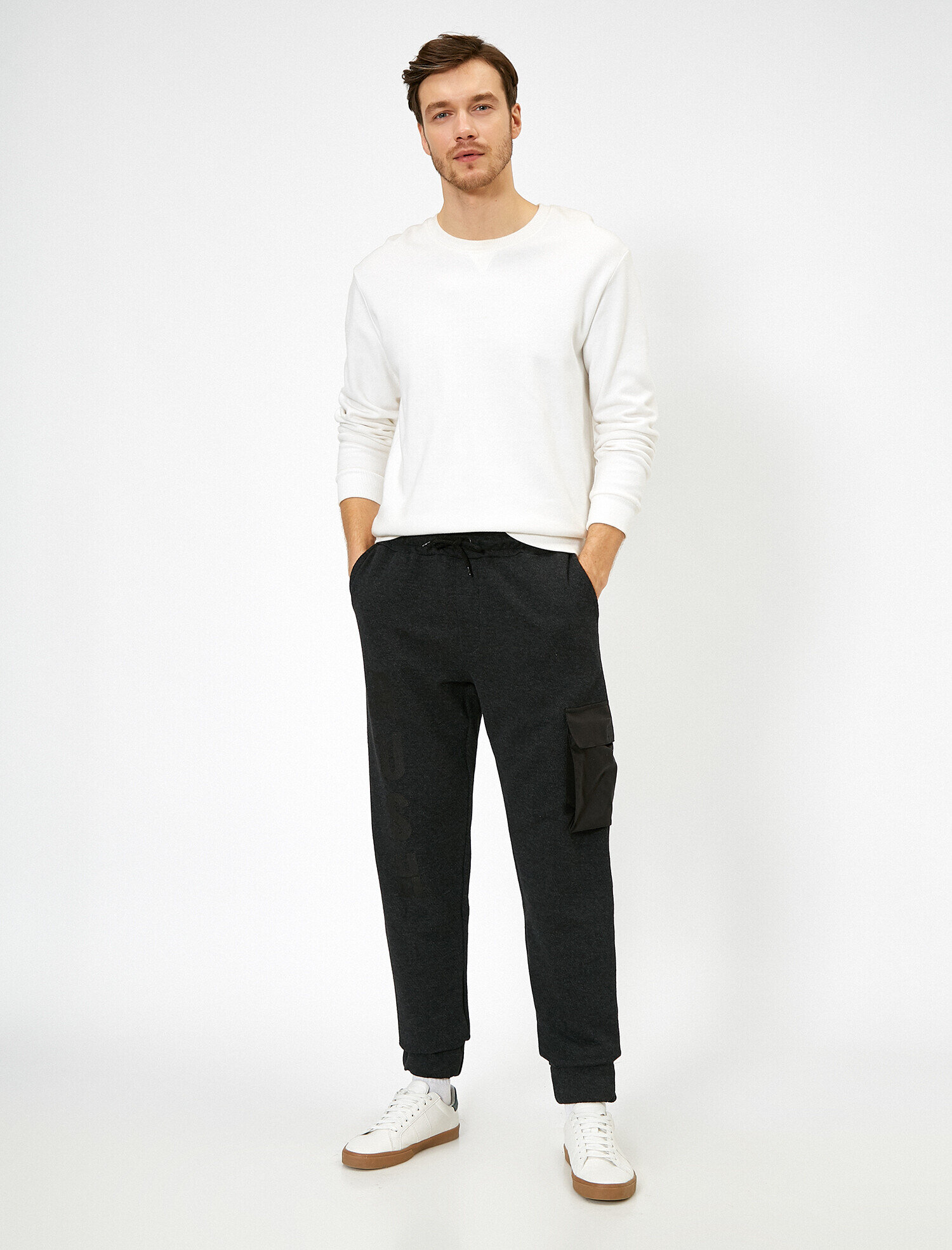   Baskılı Kargo Cepli Beli Bağlamalı Jogger Eşofman Altı