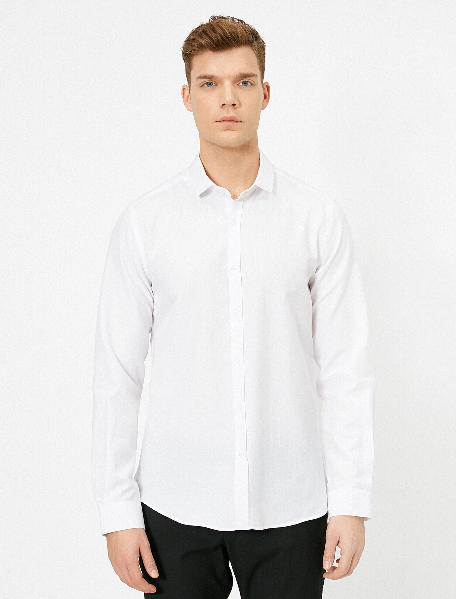   Klasik Yaka Uzun Kollu Slim Fit Smart Gömlek Non Iron