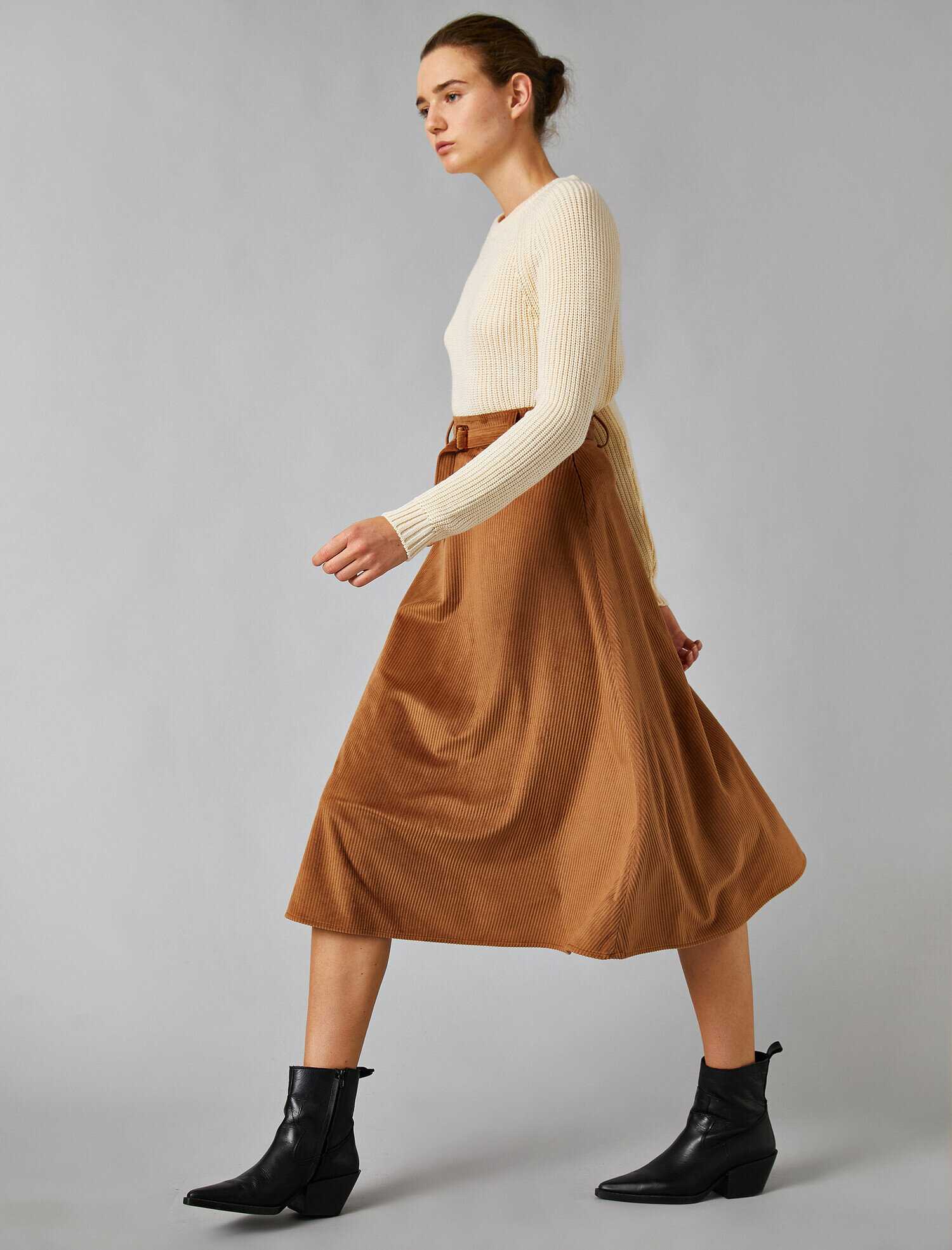   Kemerli Fitilli Kadife Etek