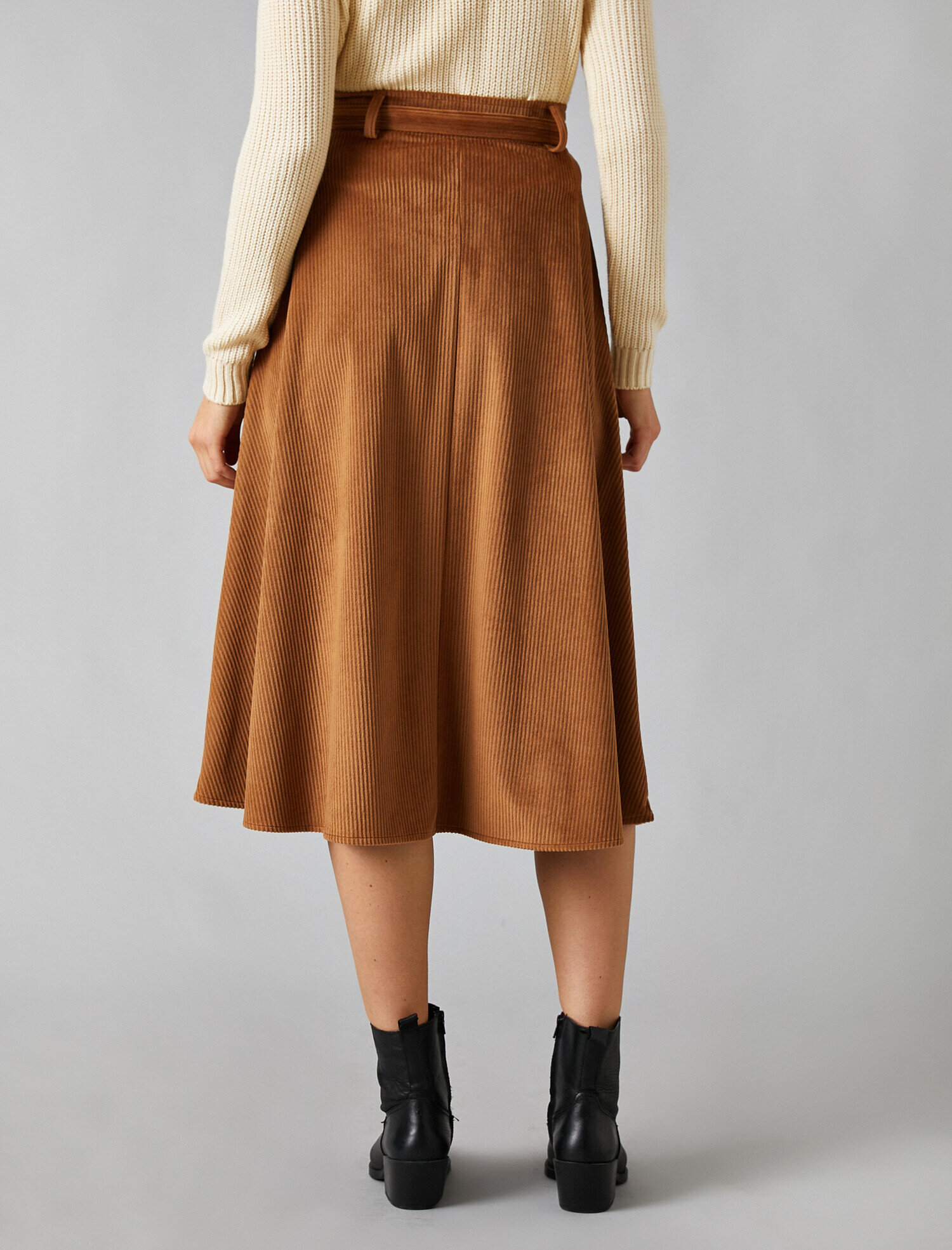   Kemerli Fitilli Kadife Etek