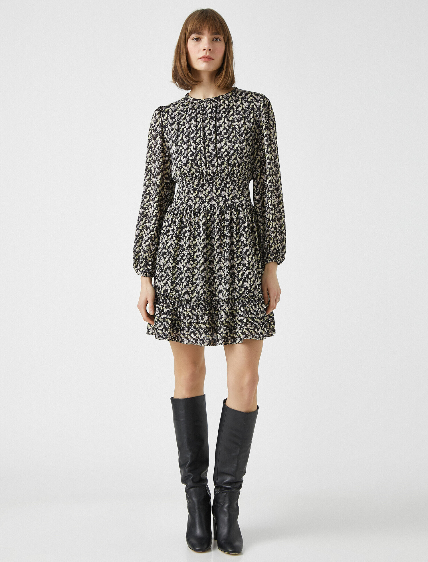   Bisiklet Yaka Uzun Kollu Şal Desenli Kısa Elbise