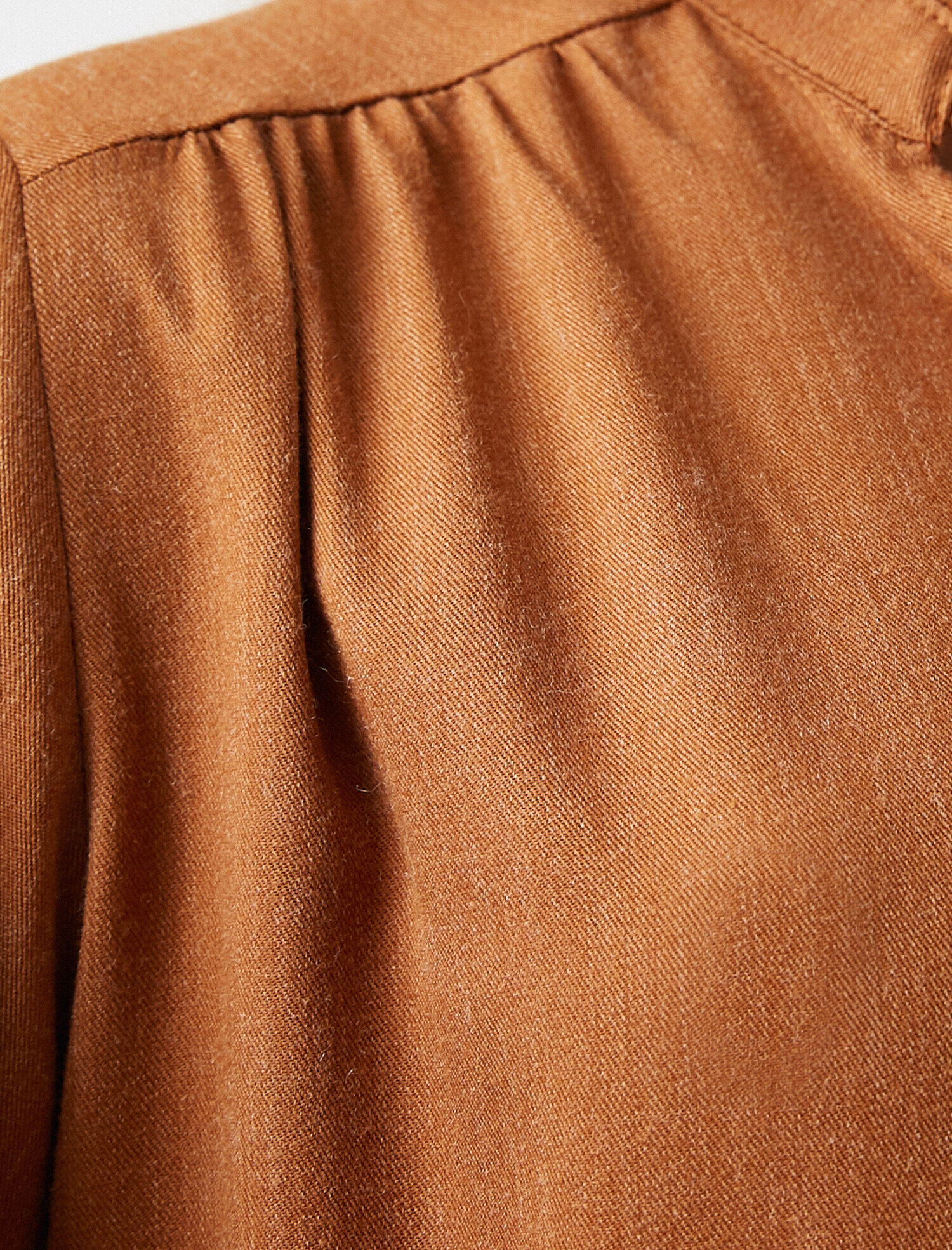   Uzun Kollu Kısa Elbise