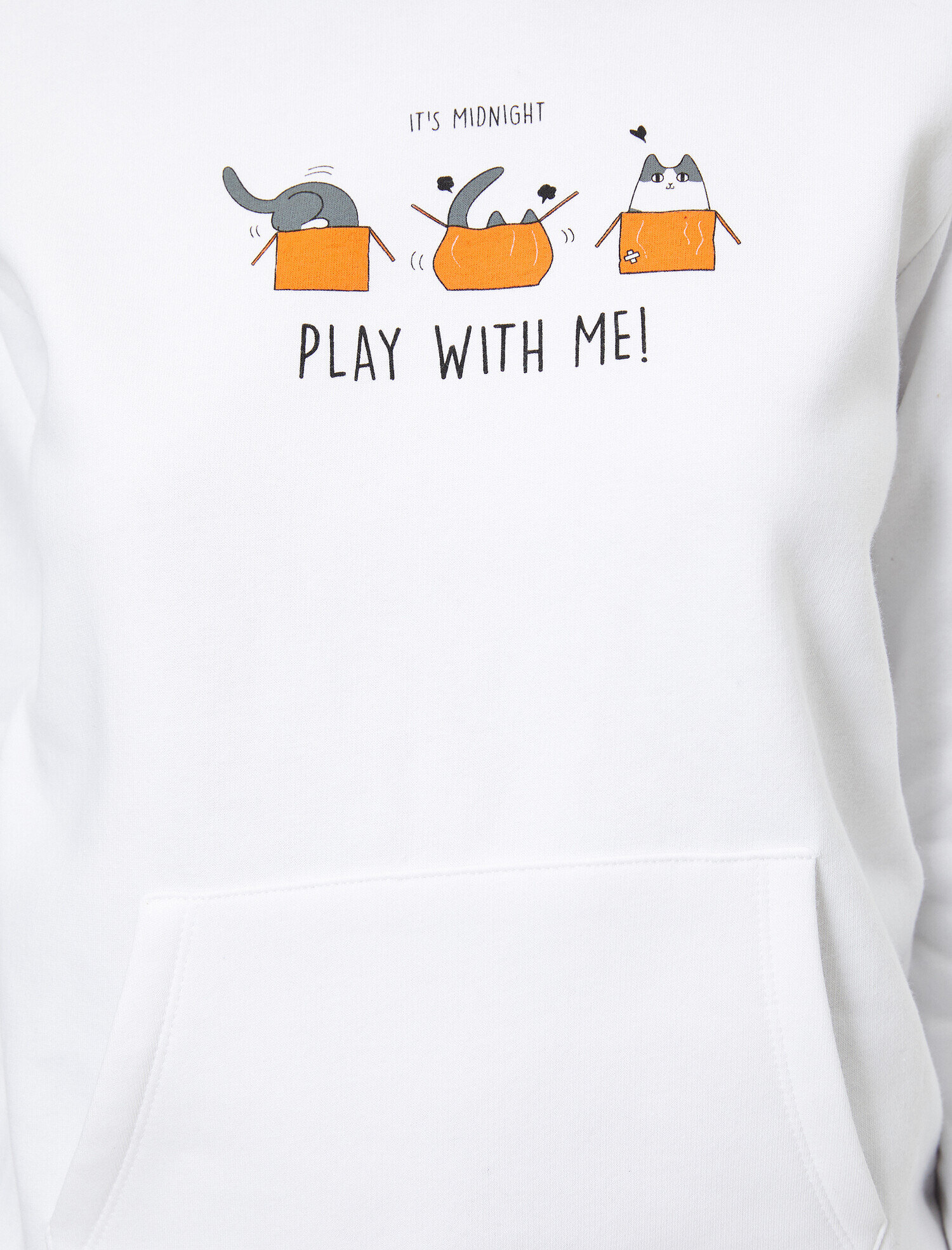   Kapüşonlu Cepli Yazılı Baskılı Uzun Kollu Sweatshirt