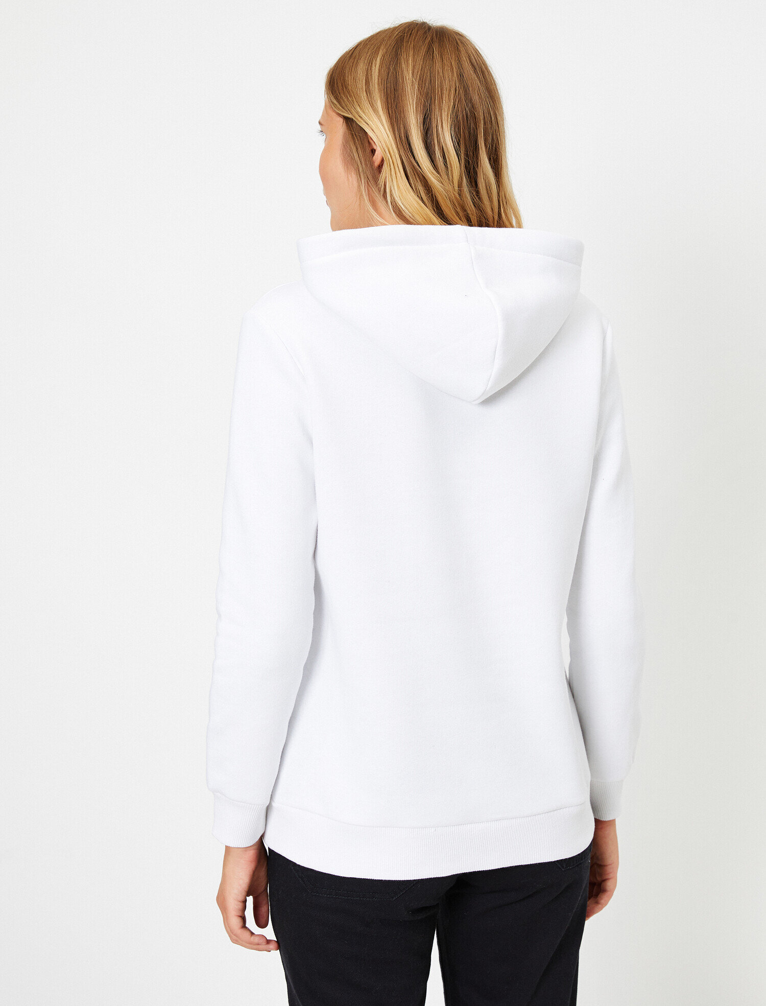   Kapüşonlu Cepli Yazılı Baskılı Uzun Kollu Sweatshirt