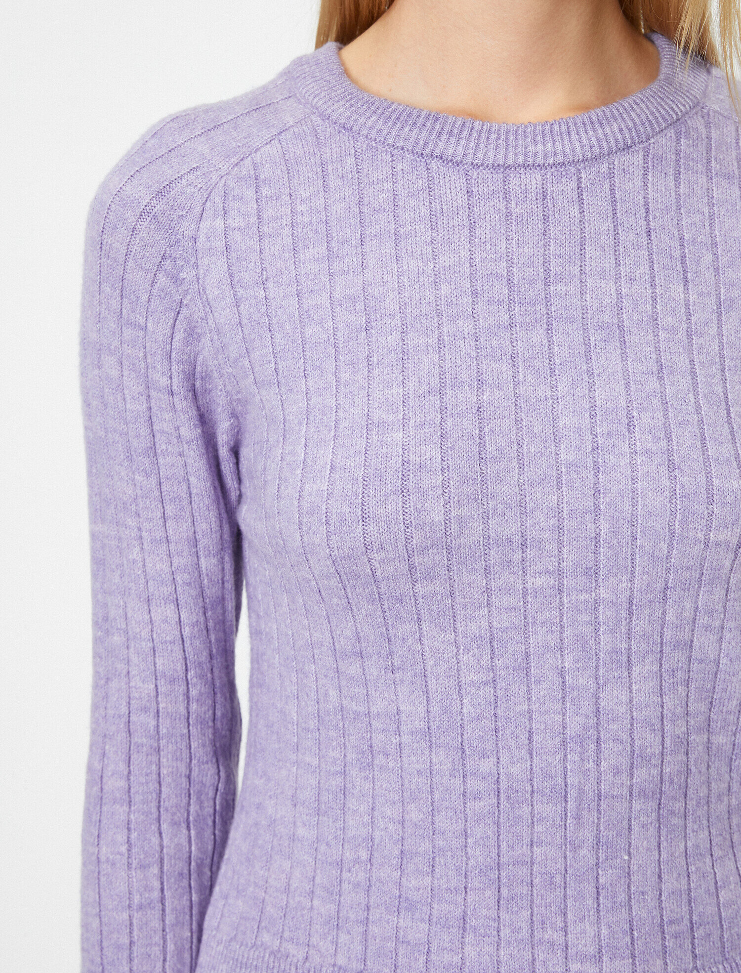   Uzun Kollu Kayik Yaka Triko kazak