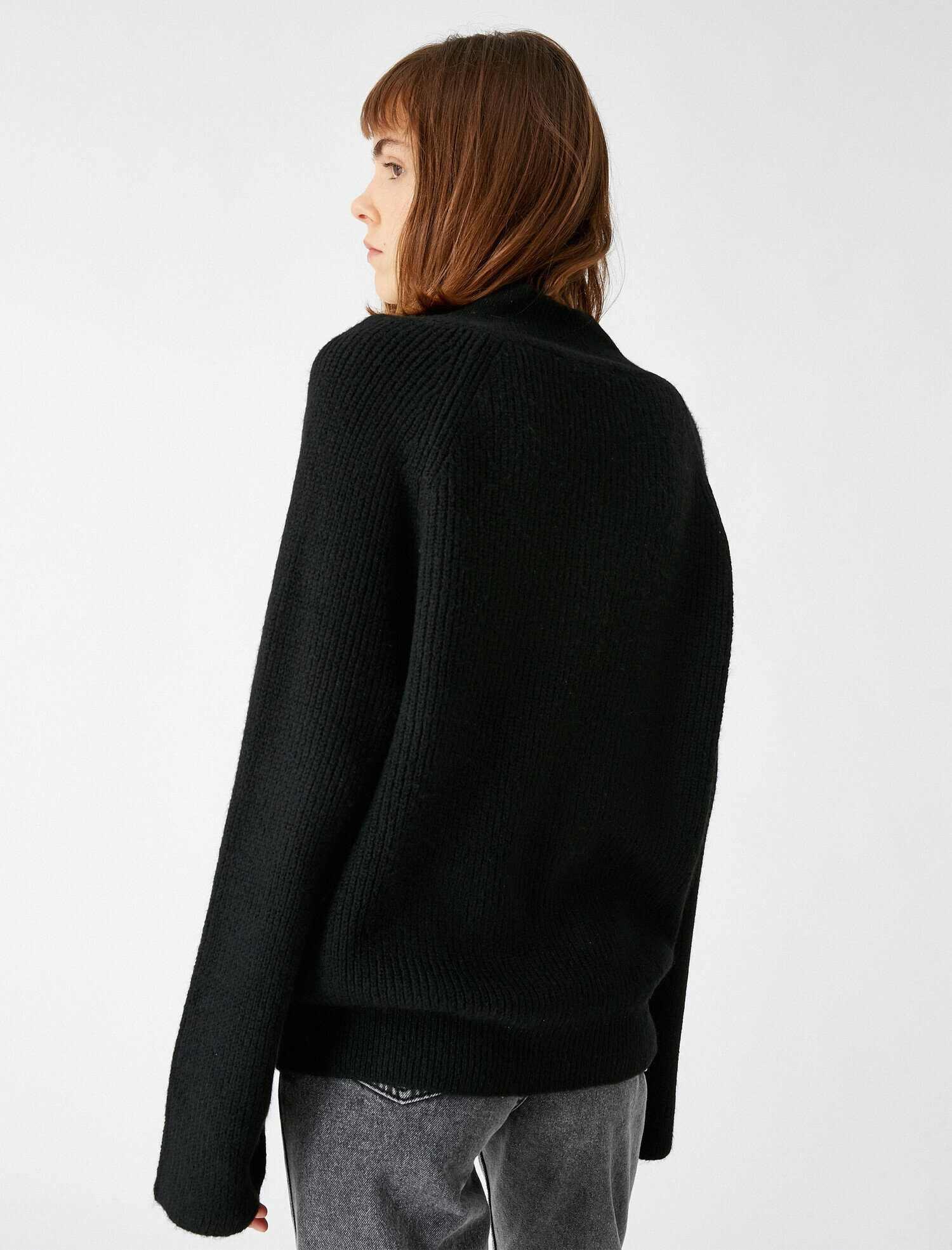   V Yaka Uzun Kollu Triko Kazak