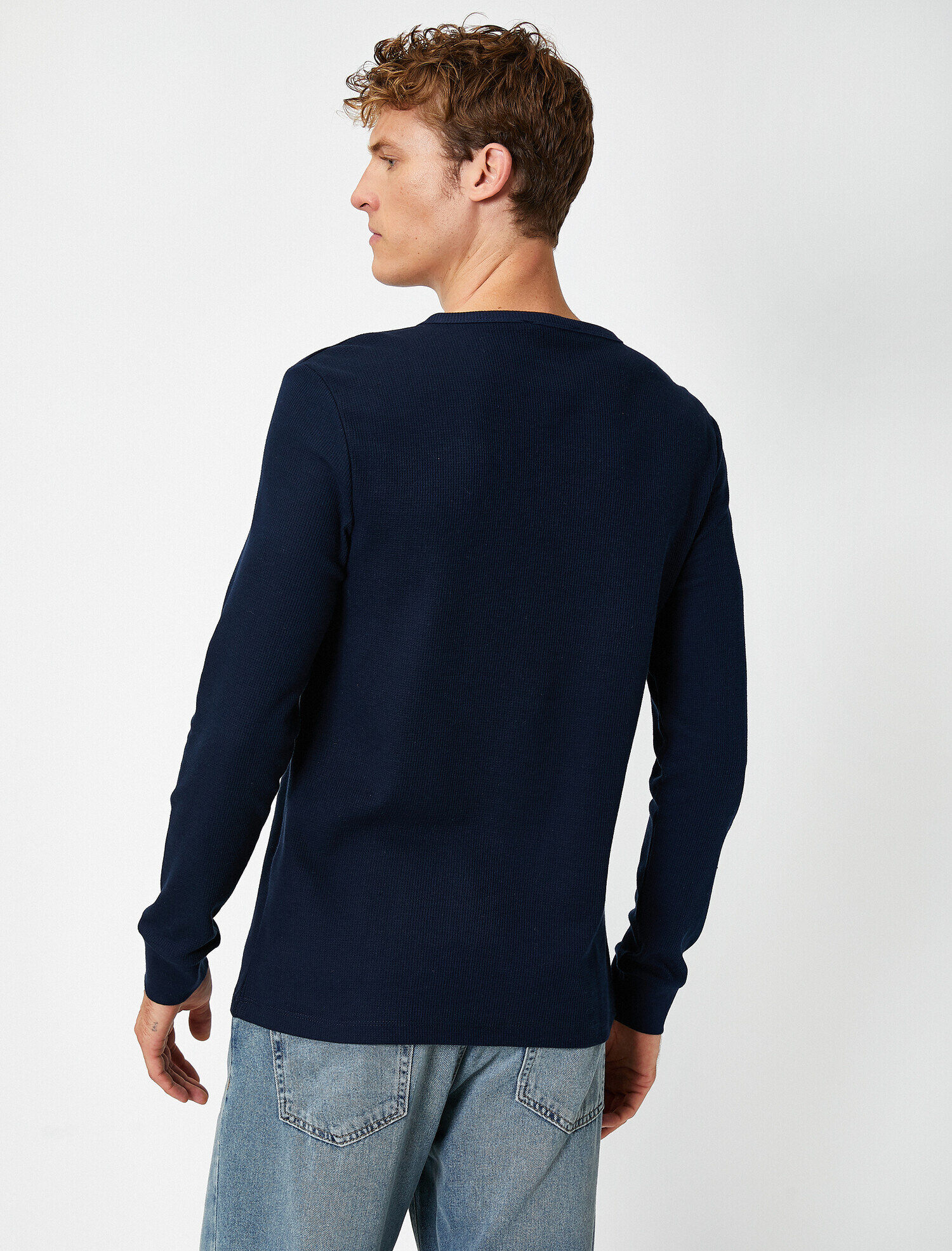   Düğme Yakalı Uzun Kollu Tişört