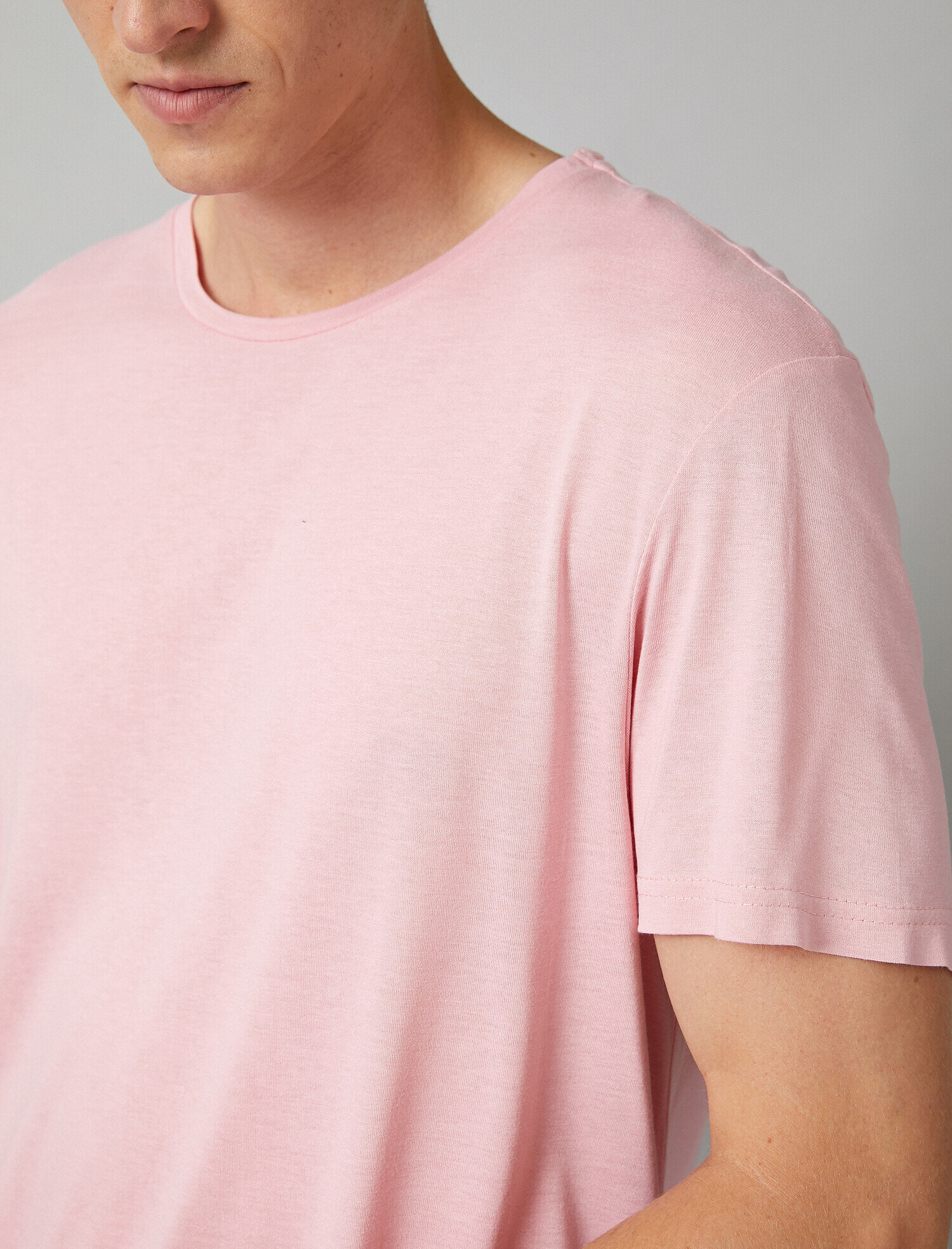   Kısa Kollu Bisiklet Yaka Basic Tişört