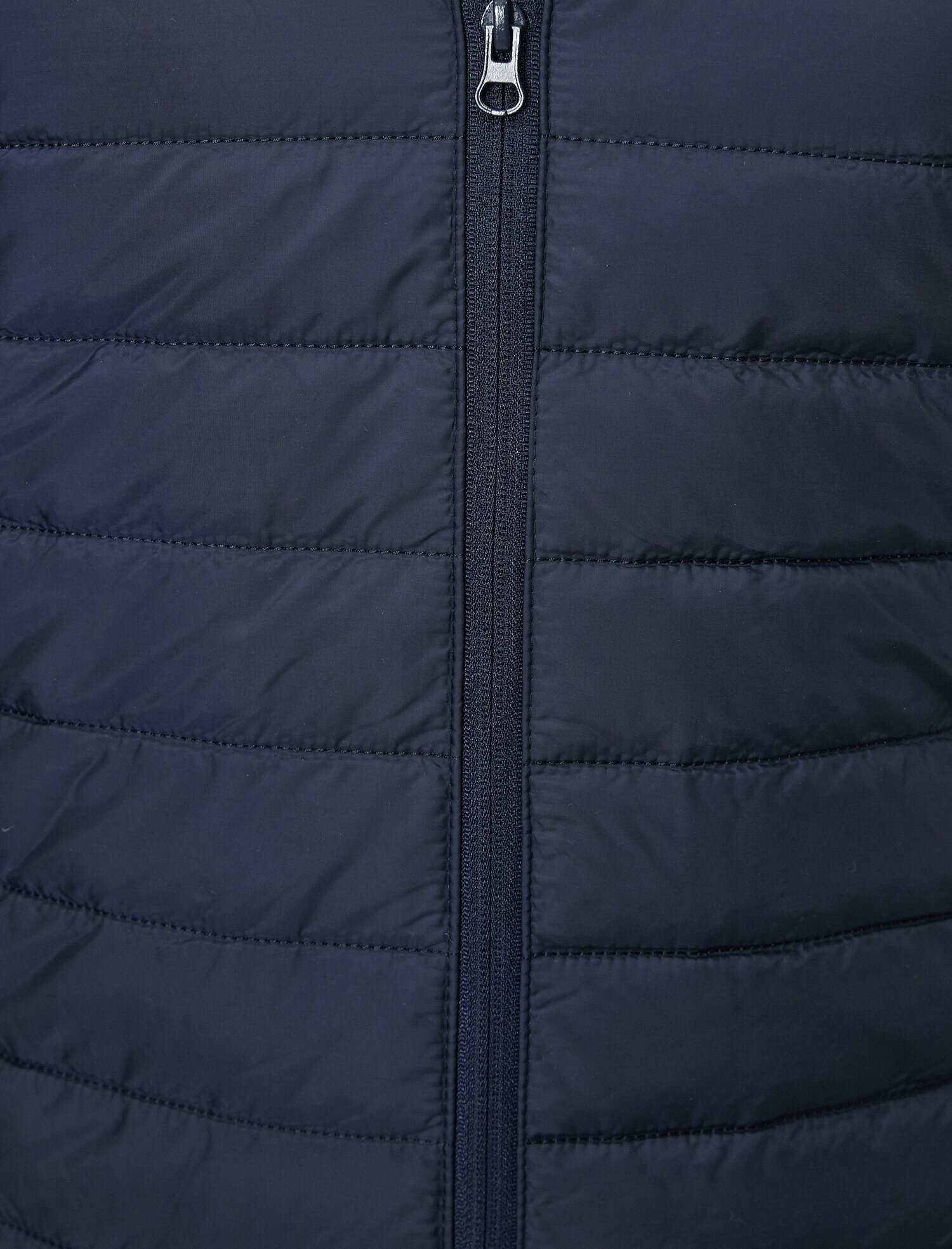   Fermuarlı Cepli Yelek