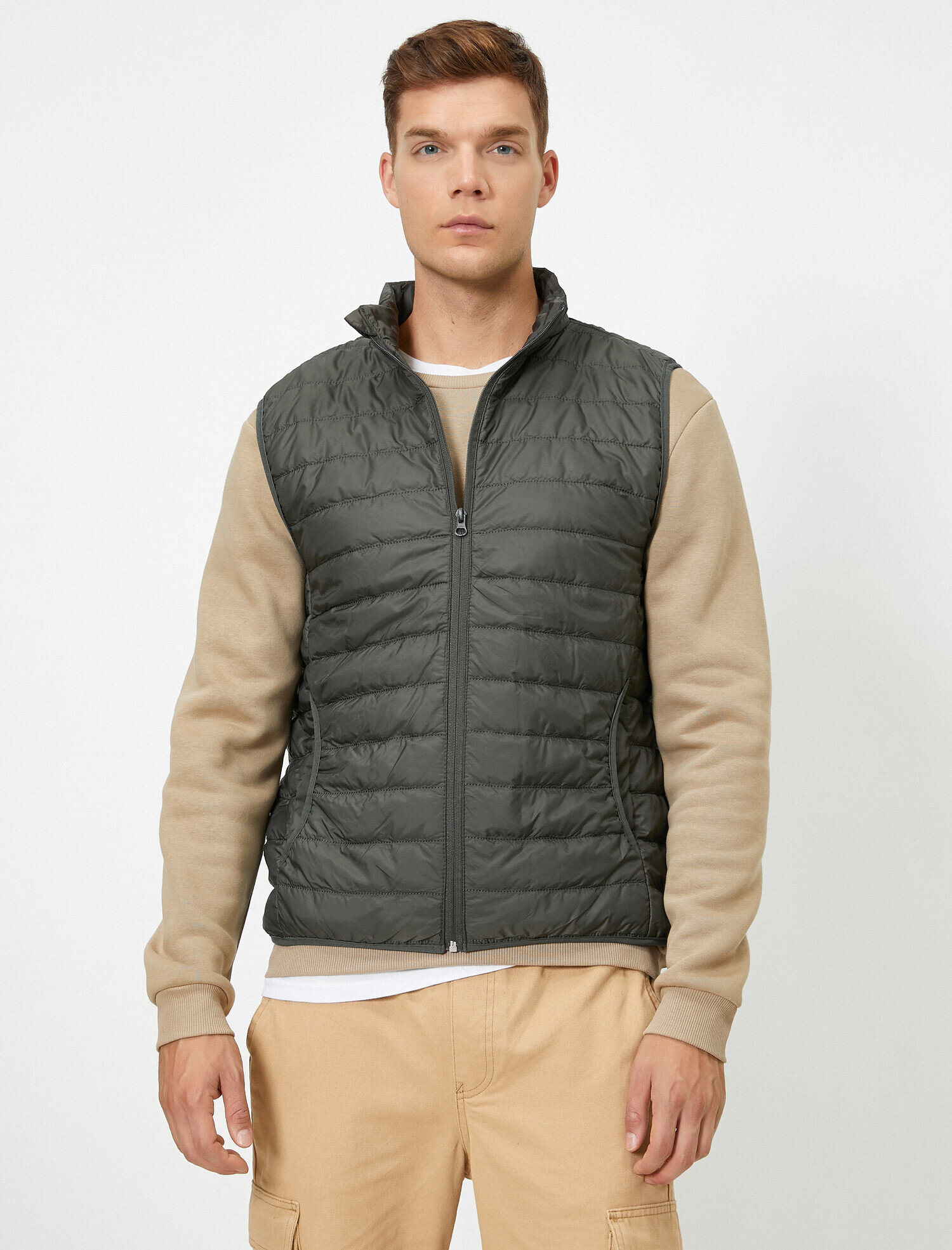   Fermuarlı Cepli Yelek