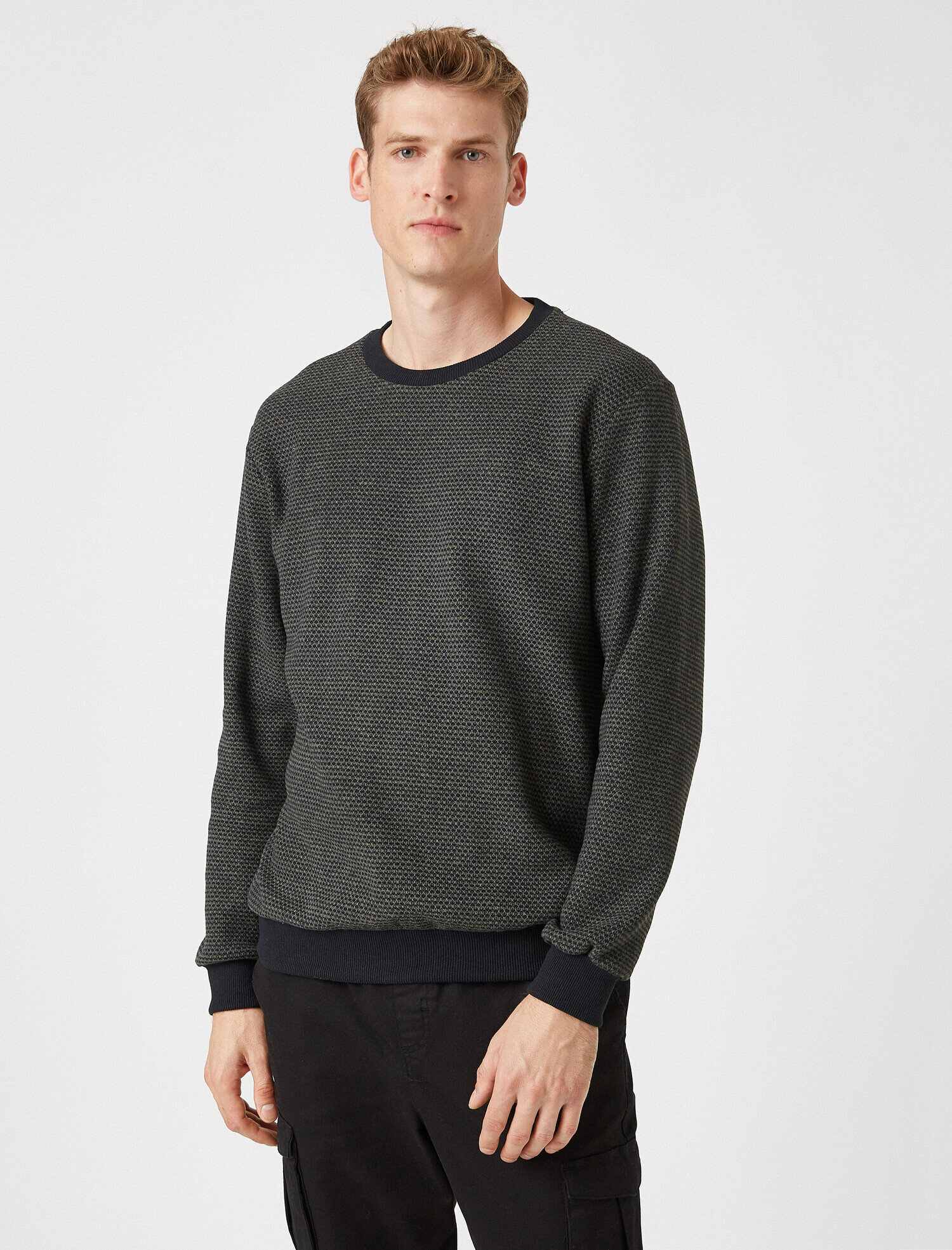   Klasik Kesim Bisiklet Yaka Uzun Kollu Kazak