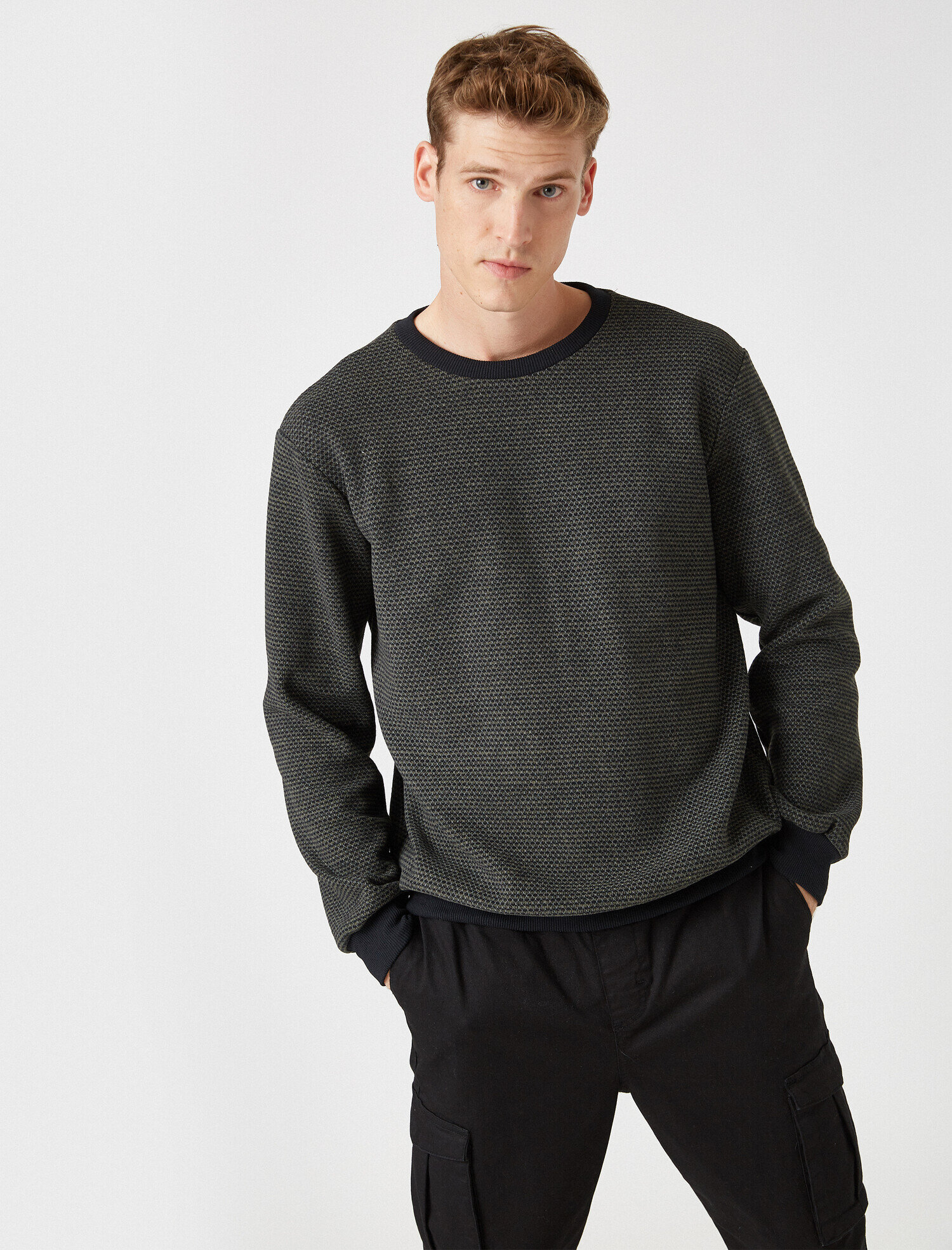   Klasik Kesim Bisiklet Yaka Uzun Kollu Kazak