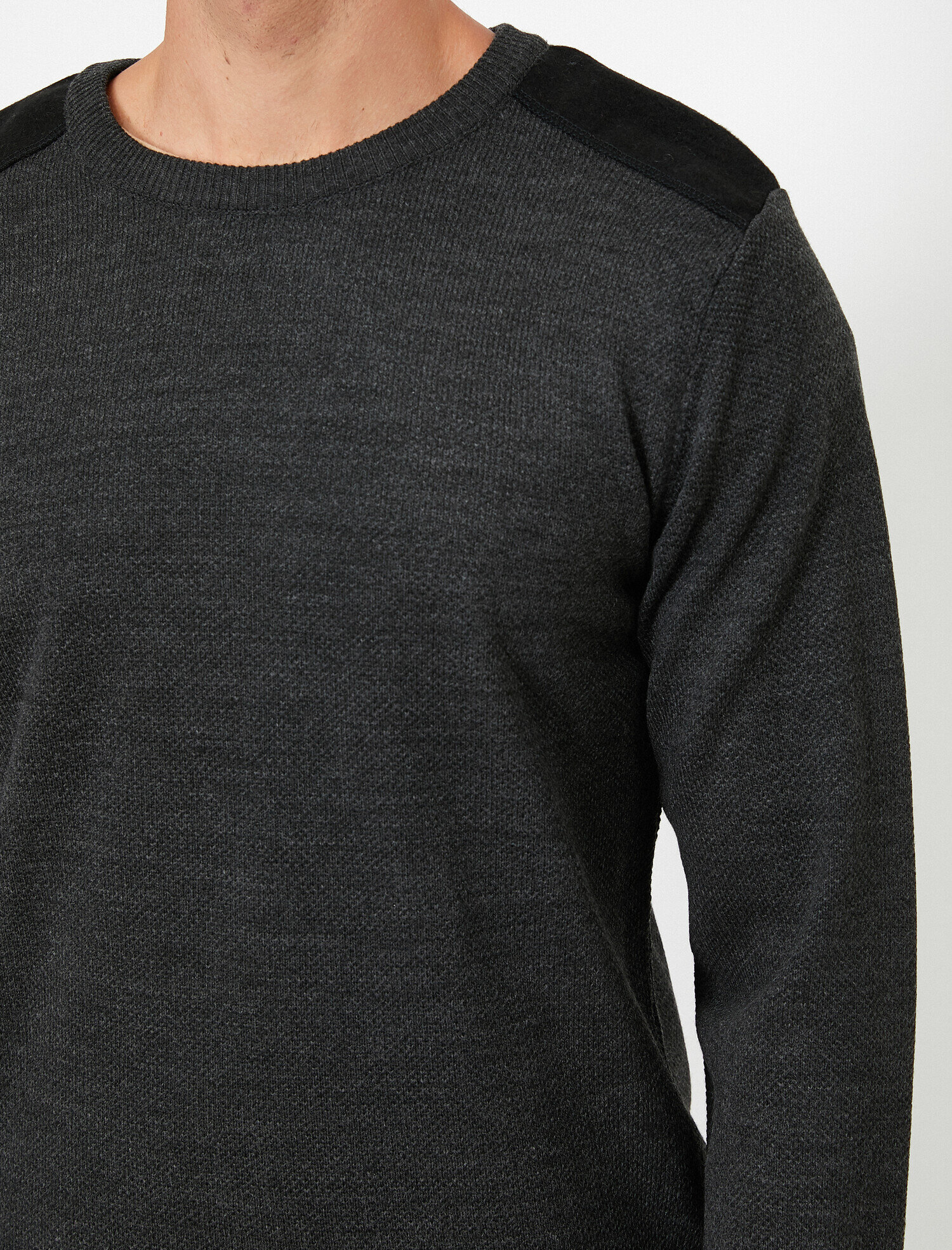   Omuz Detaylı Kazak Bisiklet Yaka