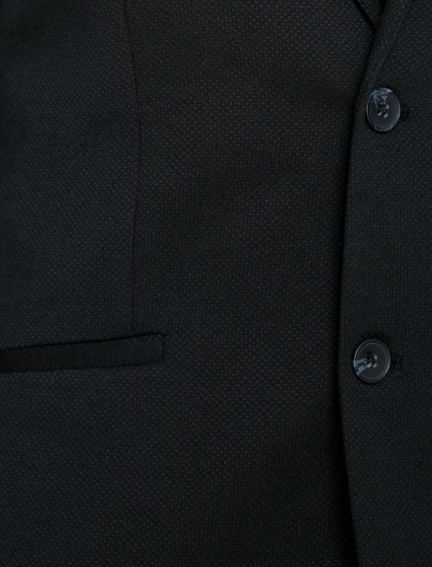   Düğme Detaylı Blazer Ceket