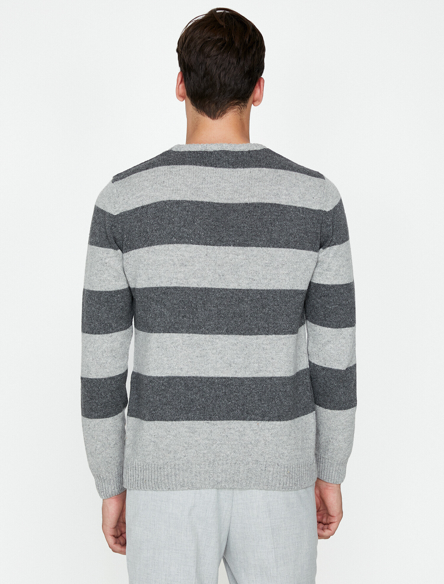   Çizgili Triko Kazak