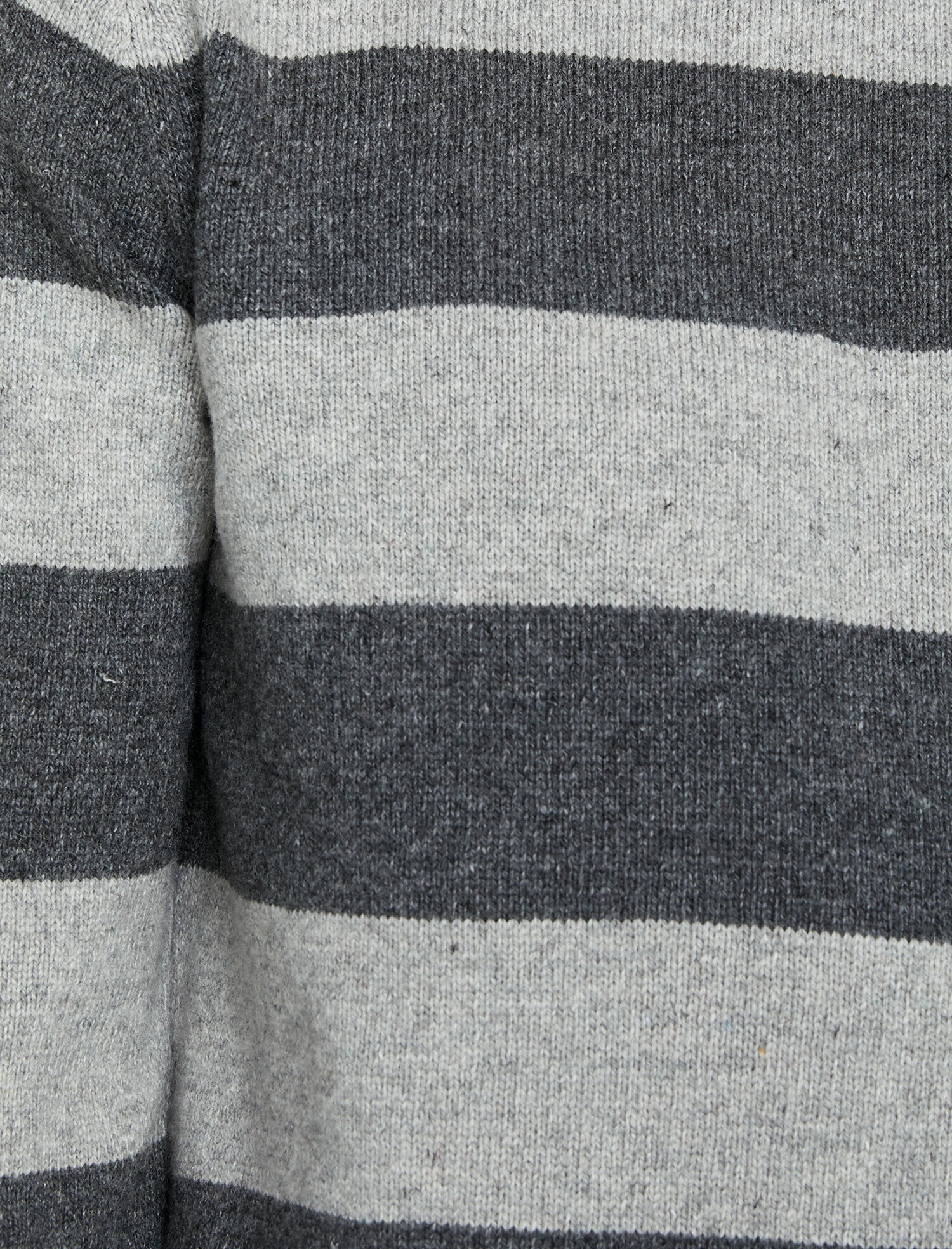   Çizgili Triko Kazak