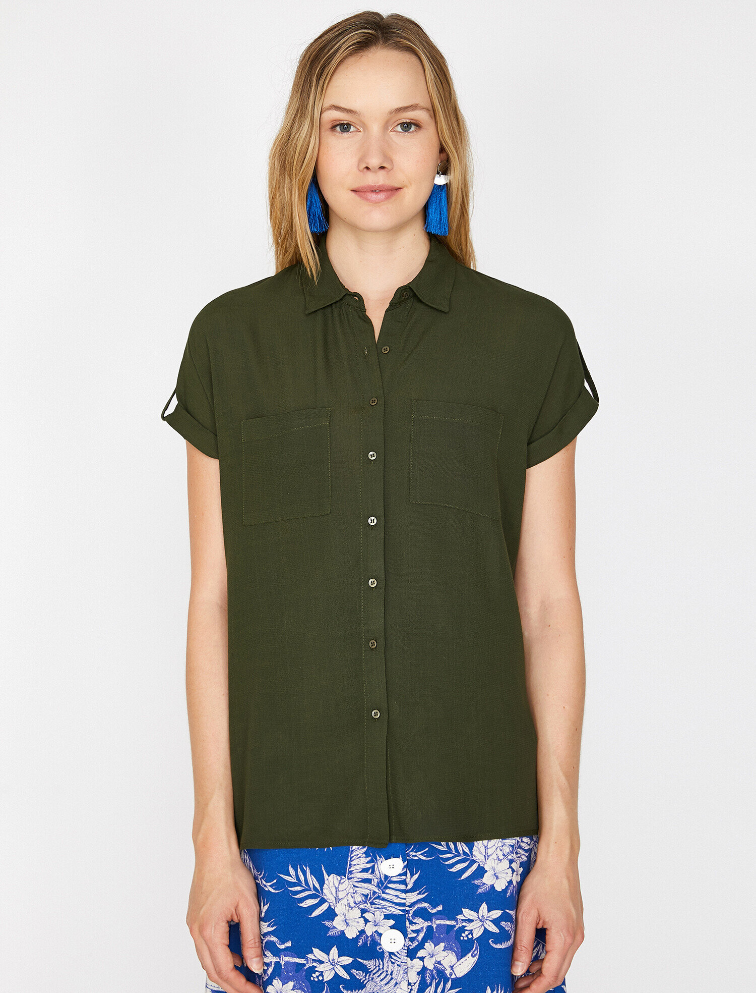   Cep Detaylı Gömlek