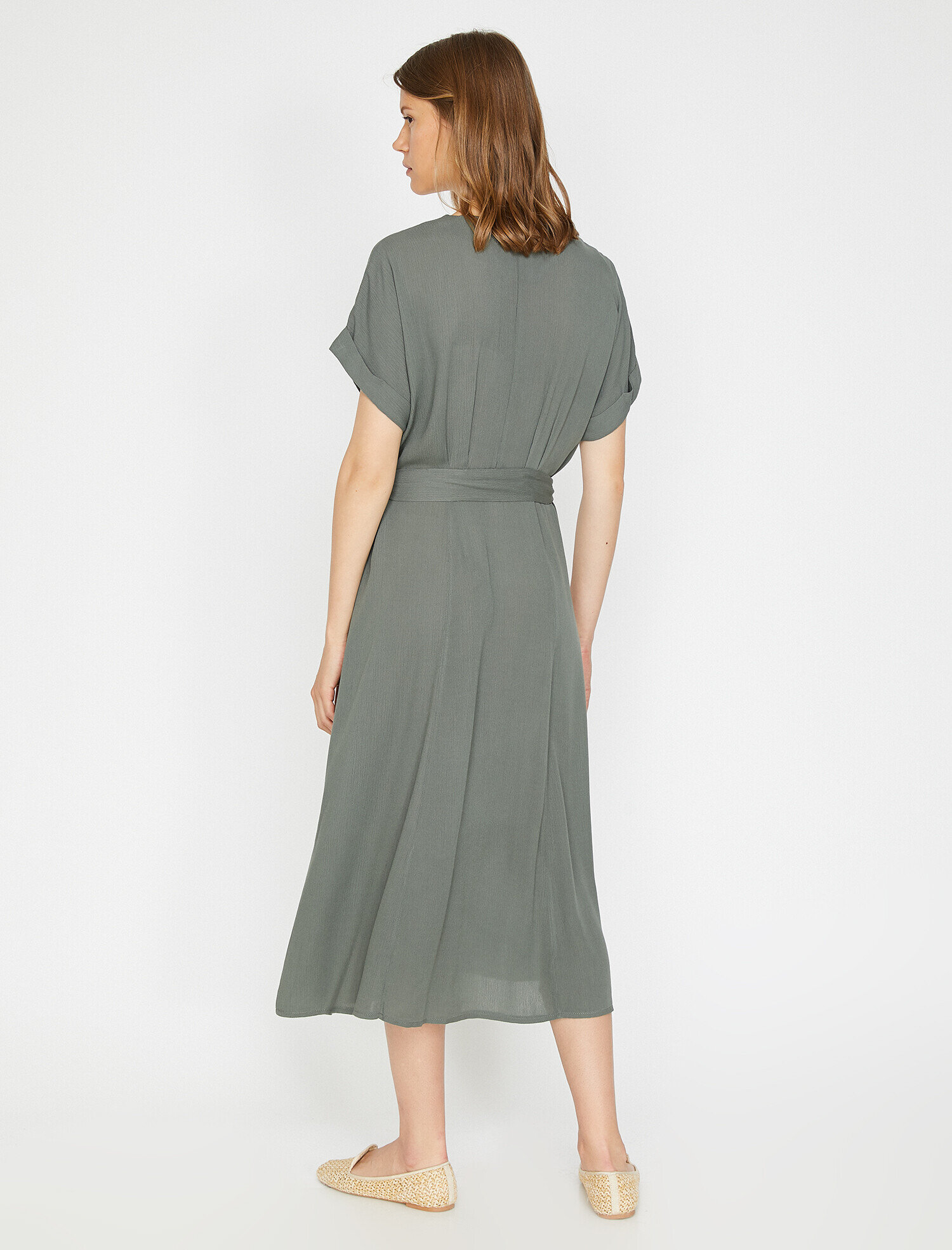   Düğme Detaylı Elbise