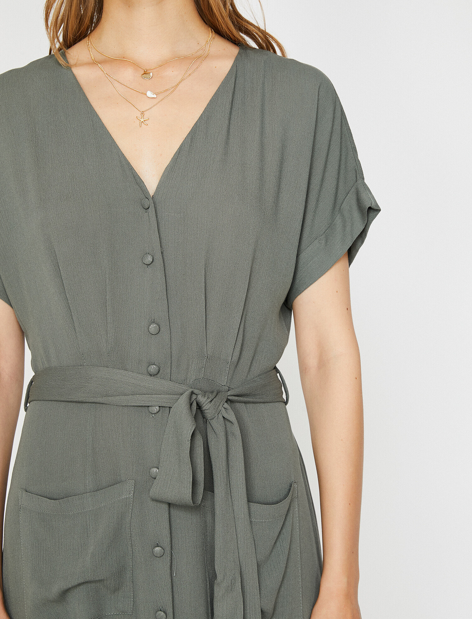   Düğme Detaylı Elbise