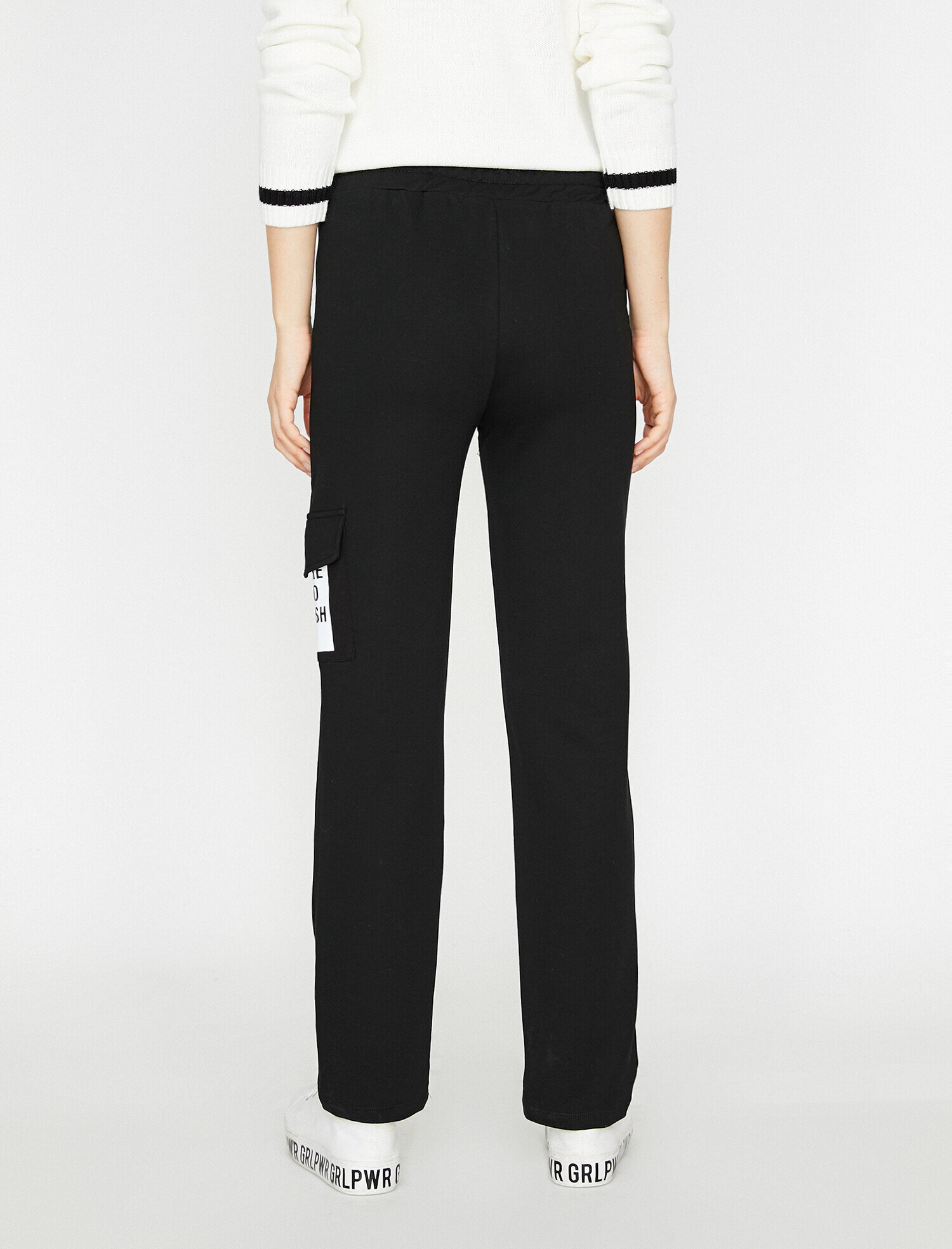   Cep Detaylı Eşofman Altı