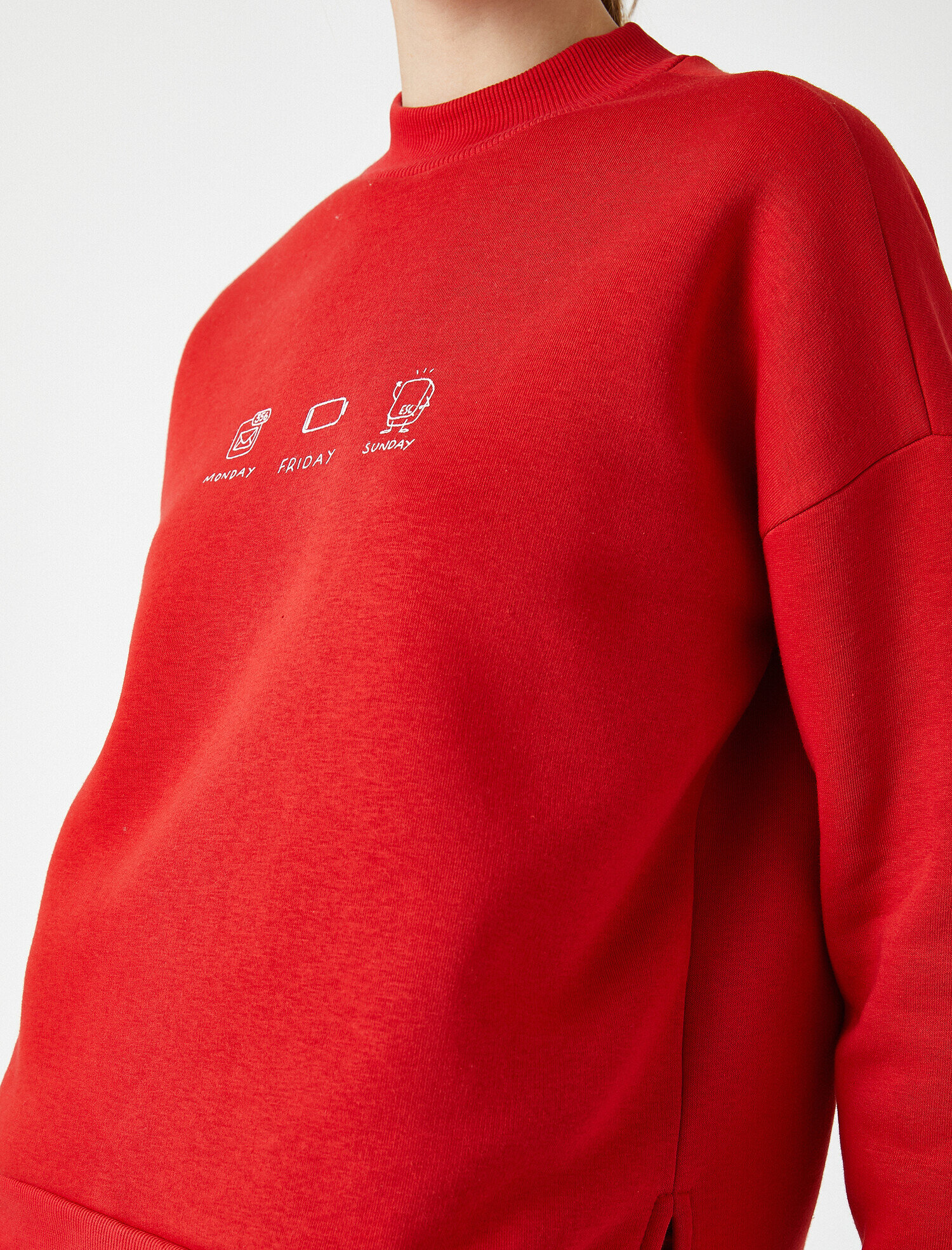   Dik Yaka Baskılı Sweatshirt