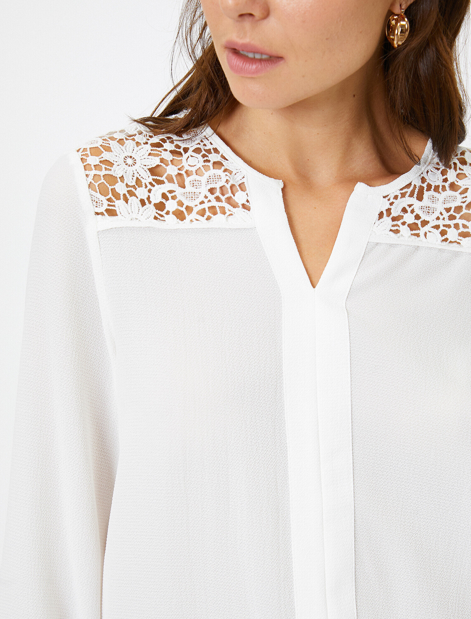   Dantel Detaylı Bluz