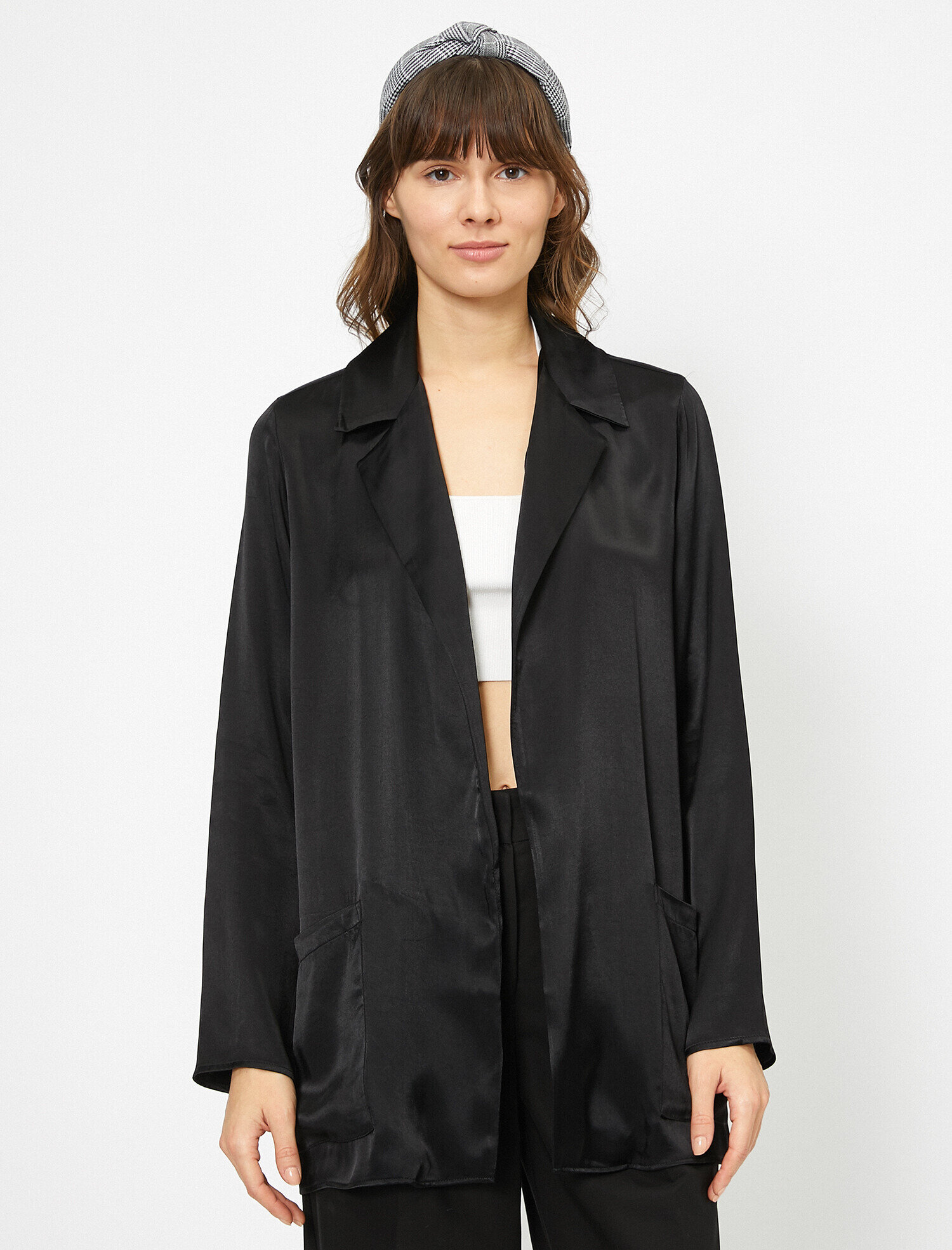   Cep Detaylı Uzun Kollu Saten Ceket