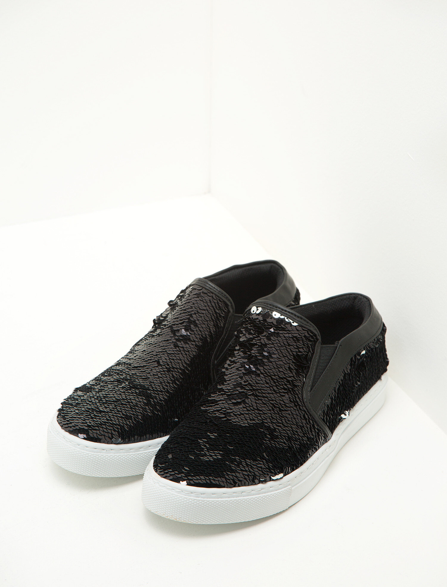  Kadın Bağcıksız Spor Ayakkabı