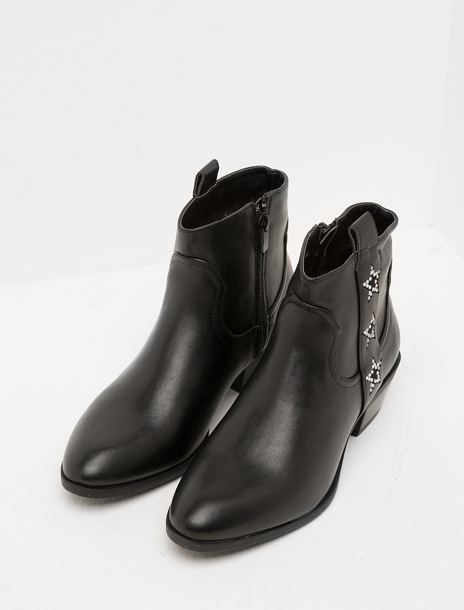  Kadın Zımba Detaylı Bot