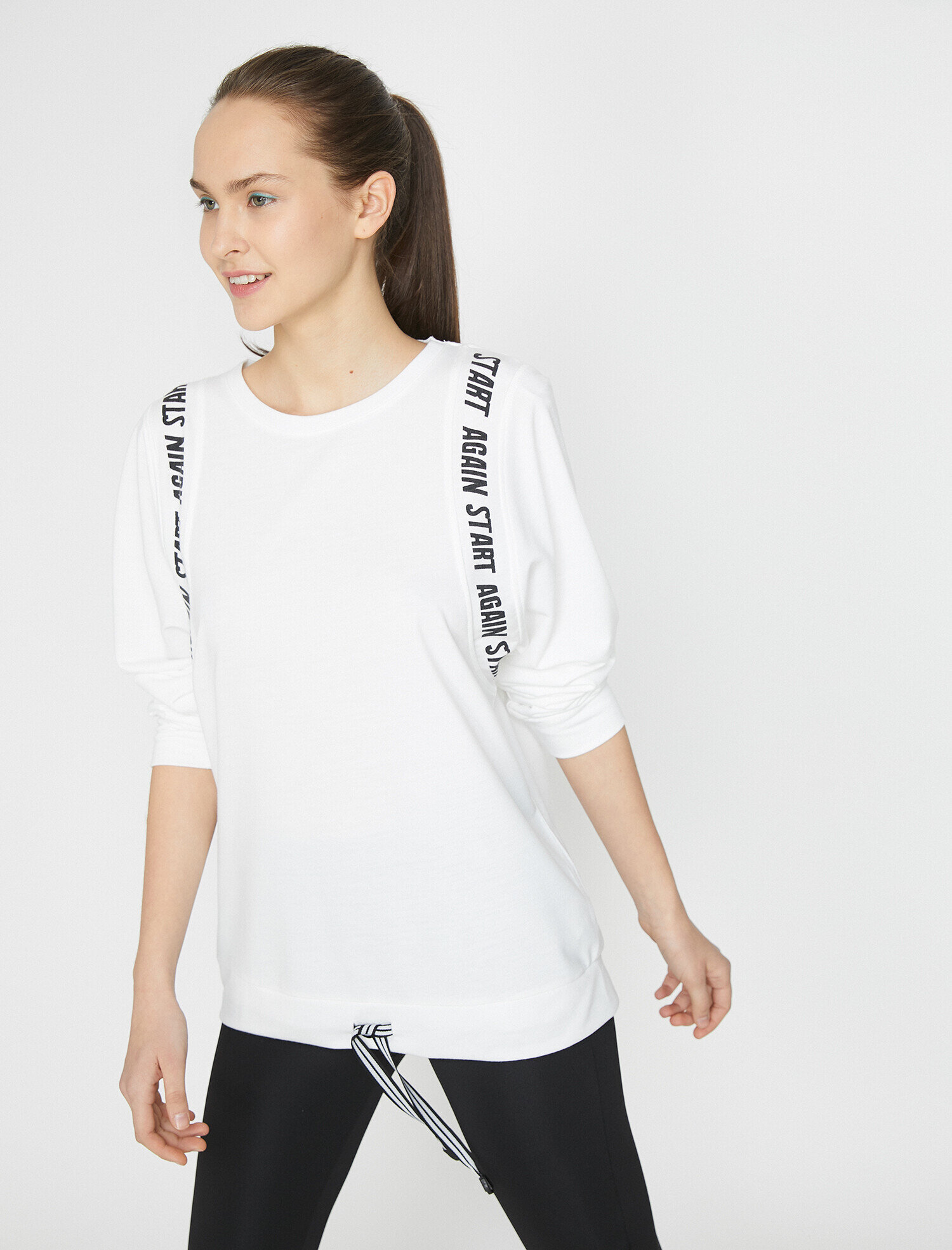   Ebru Şallı Loves Koton Sport Sweatshirt