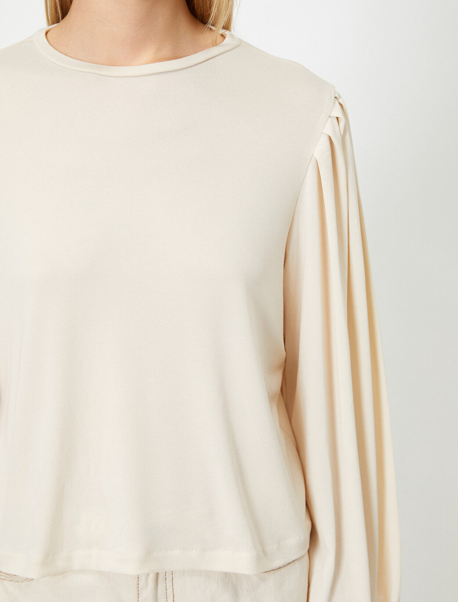   Balon Kollu Bisiklet Yaka T-Shirt