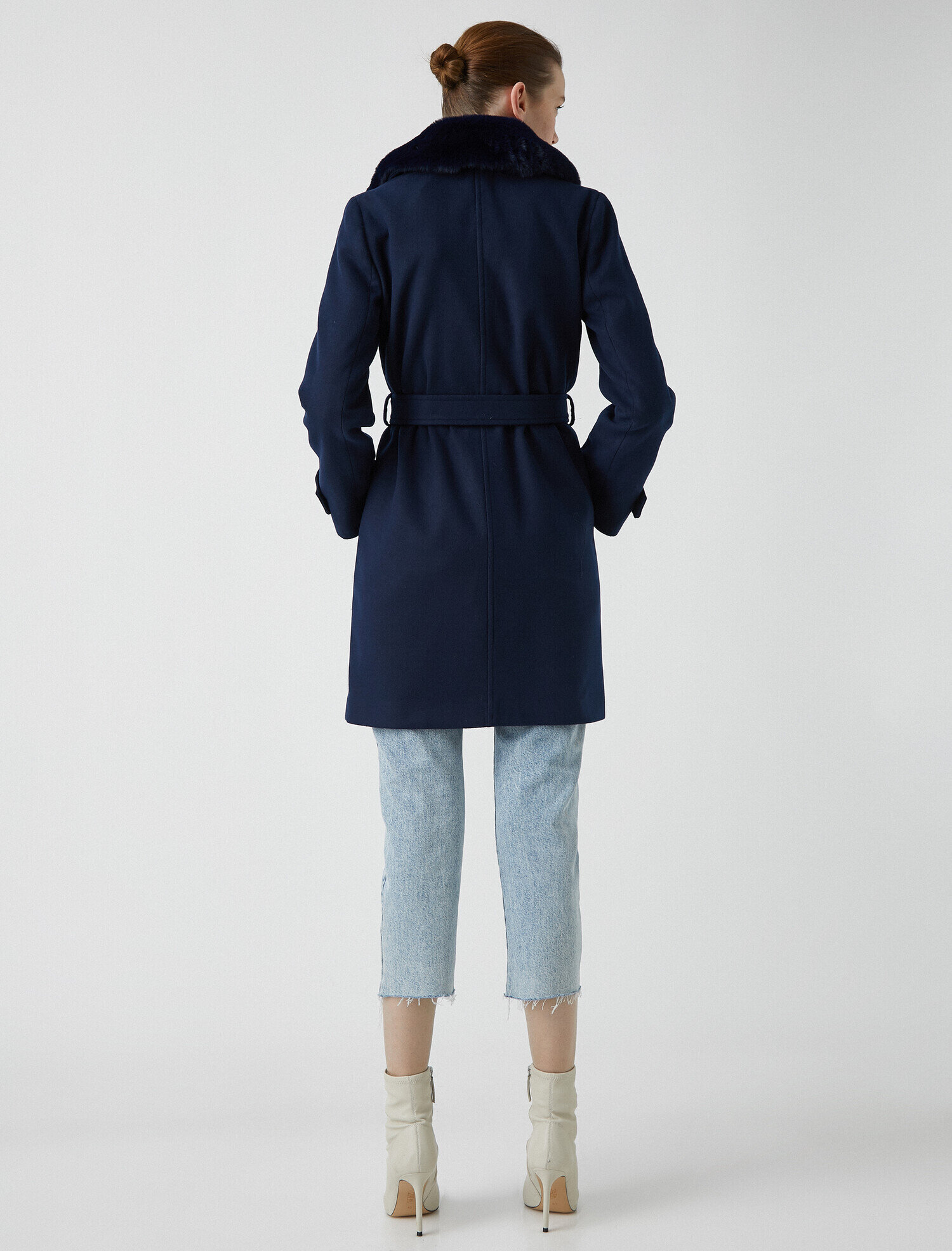   Suni Kürk Detaylı Kemerli Kaşe Kaban