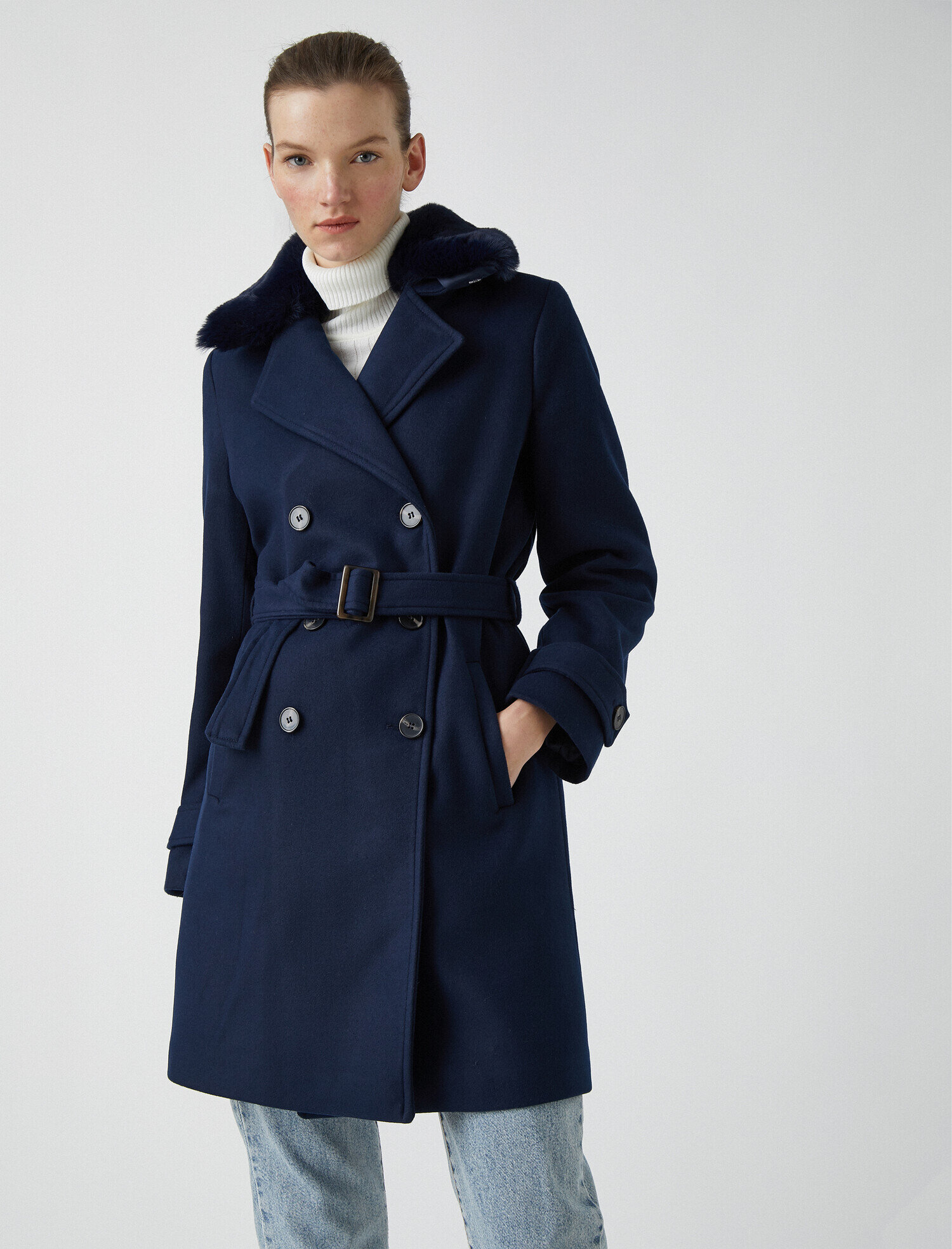   Suni Kürk Detaylı Kemerli Kaşe Kaban