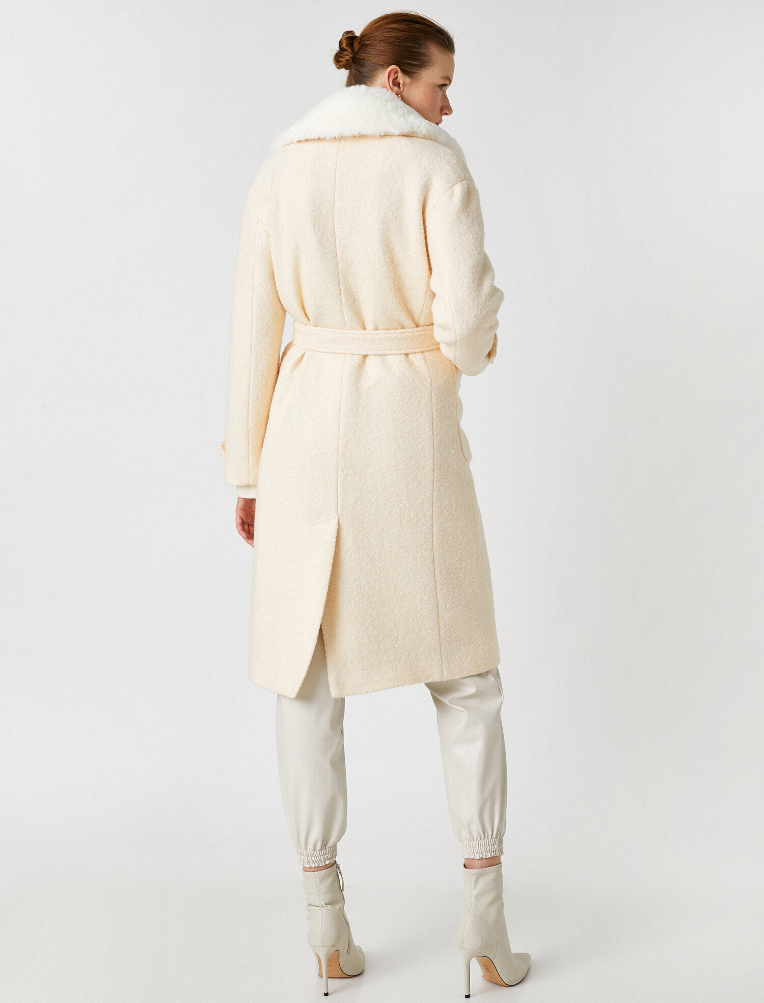   Suni Kürk Detaylı Kemerli Cepli Kaban