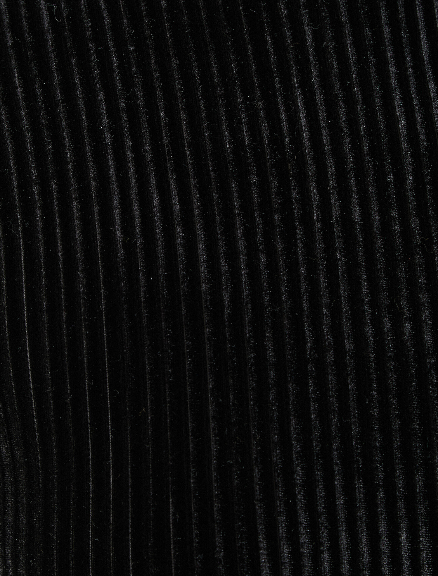   Uzun Kollu Tişört Dik Yaka Kadife