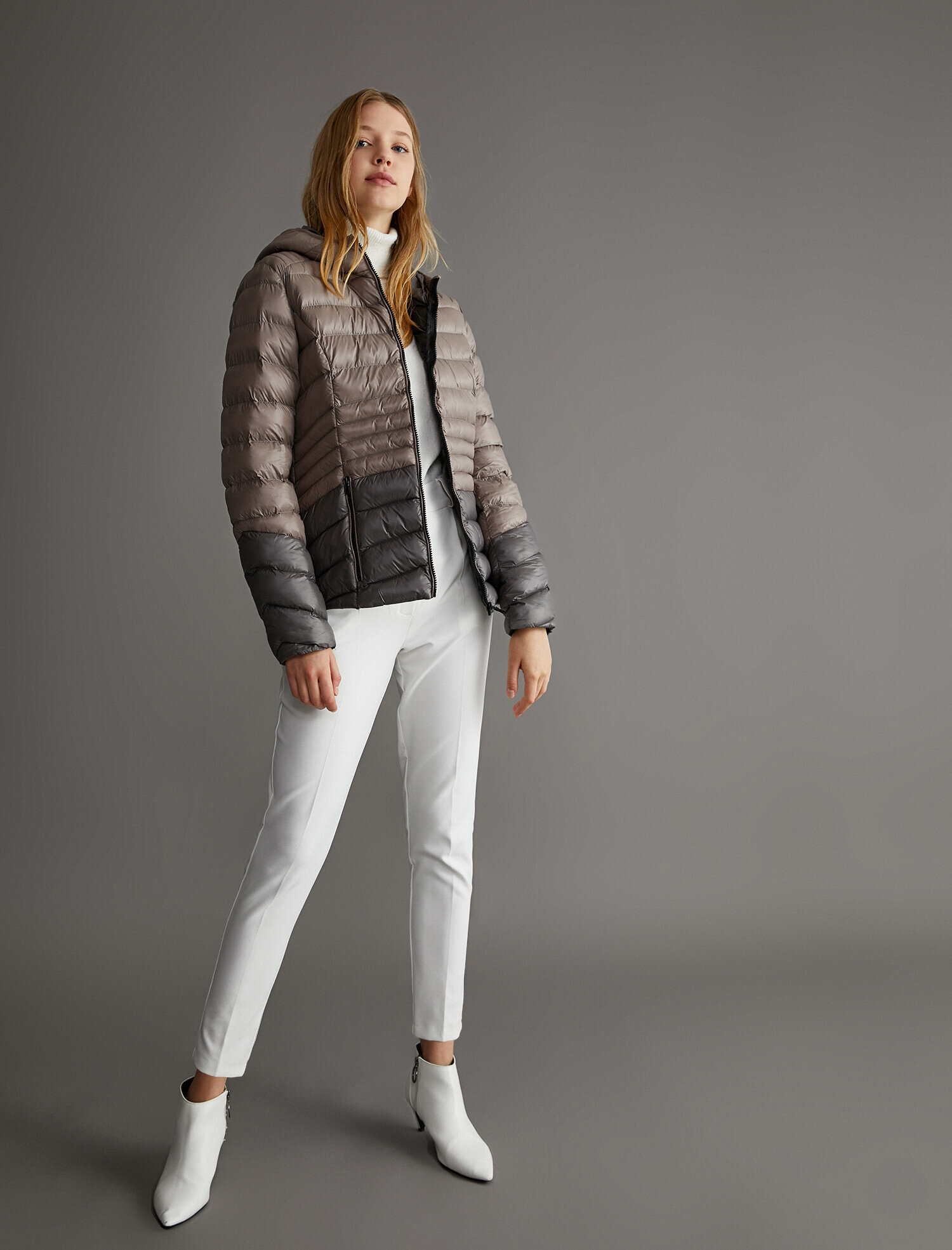   Kapüşonlu Şişme Mont