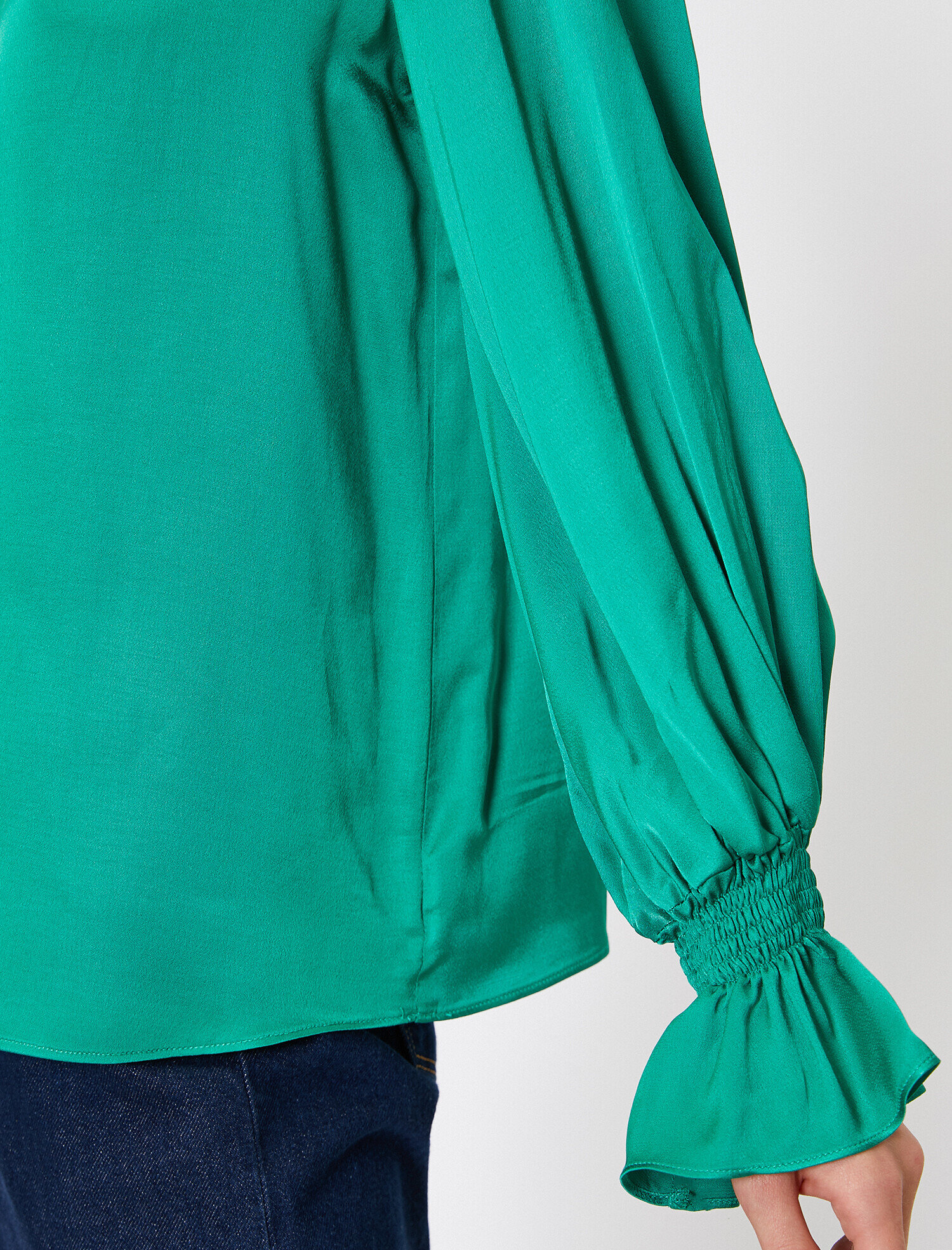   Fırfır Detaylı Bluz