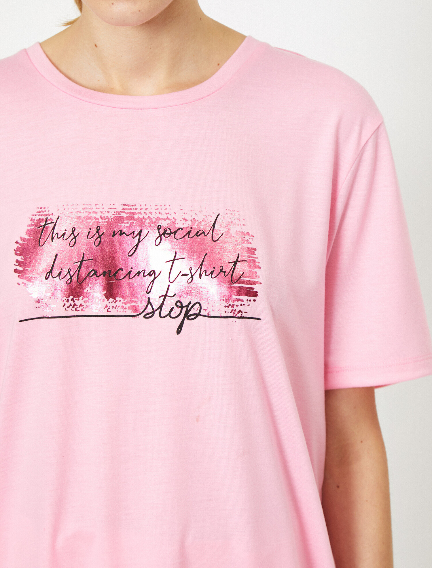   Bisiklet Yaka Kısa Kollu Yazılı Baskılı Tişört