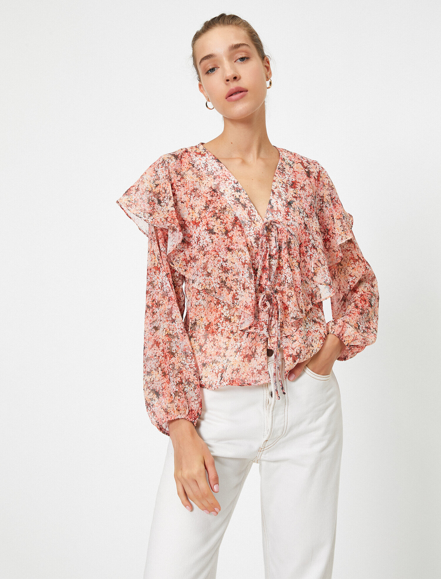   Uzun Kollu Fırfırlı Çiçekli Bluz