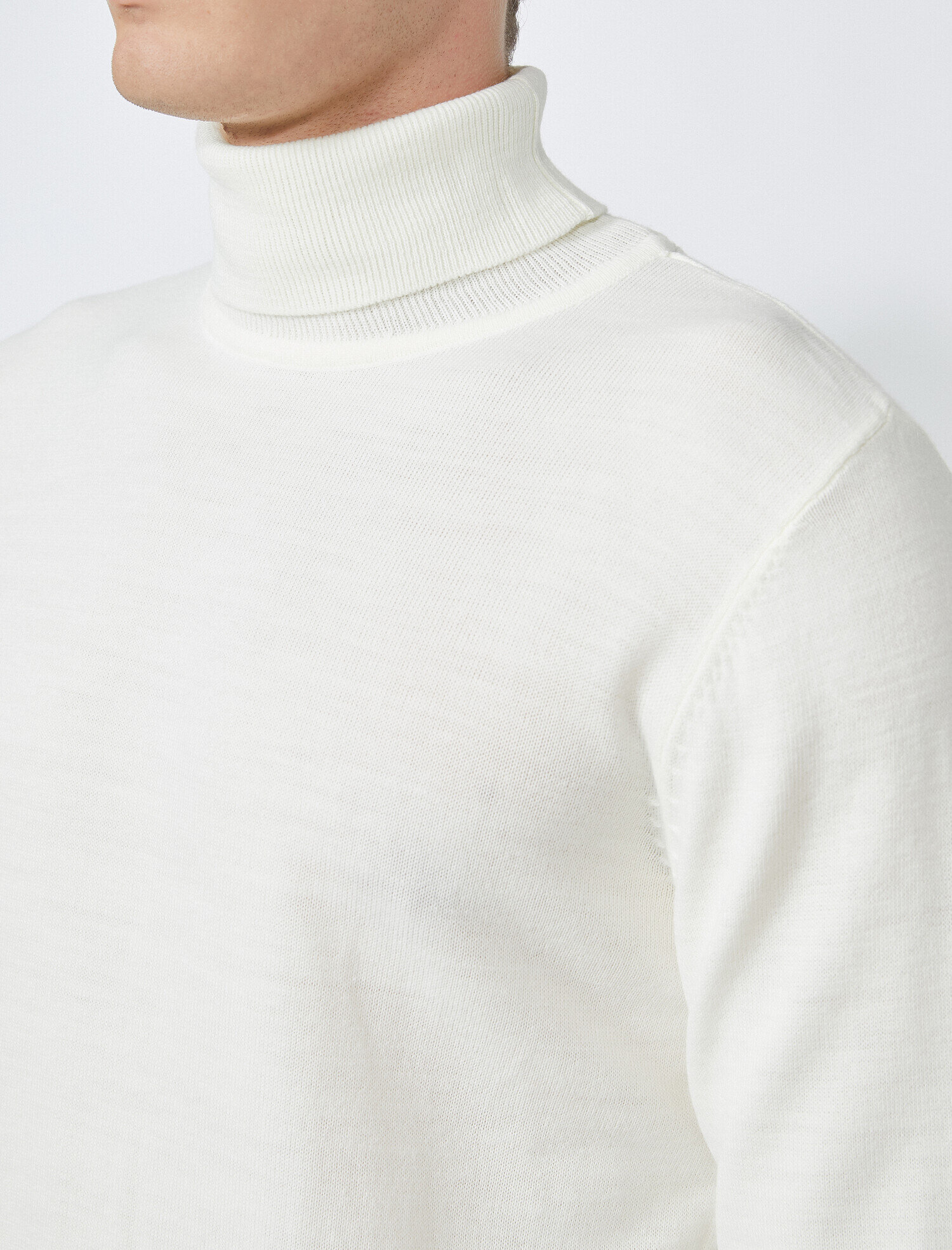   Boğazlı Kazak Basic