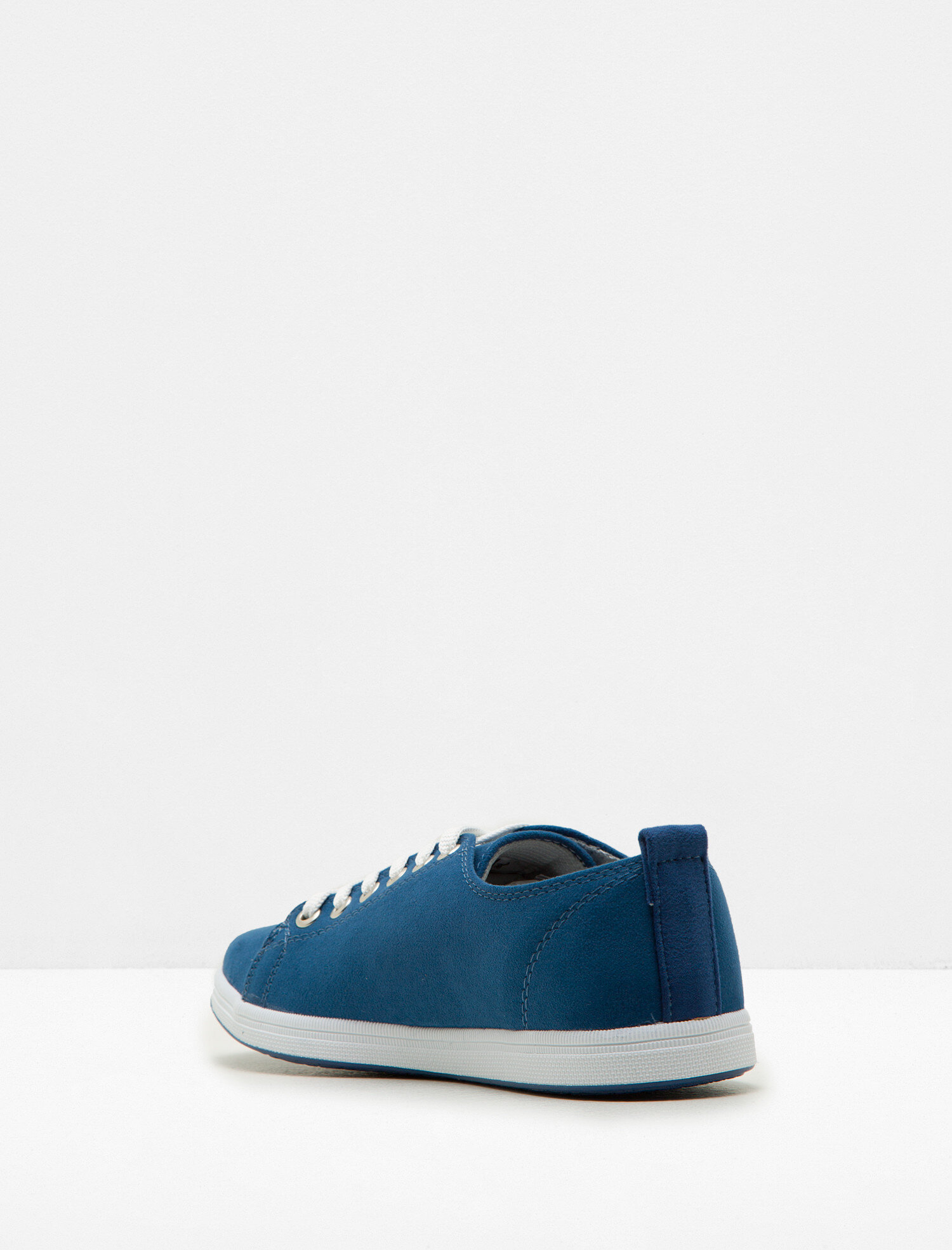  Kadın Bağcıklı Ayakkabı